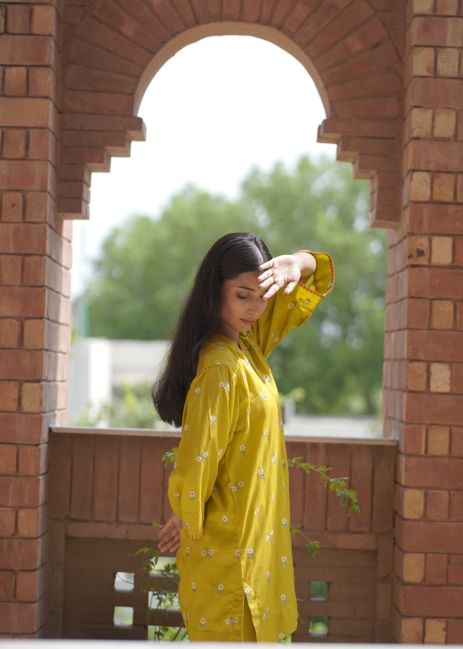 Thread 21 ZARREEN Women 2pcs