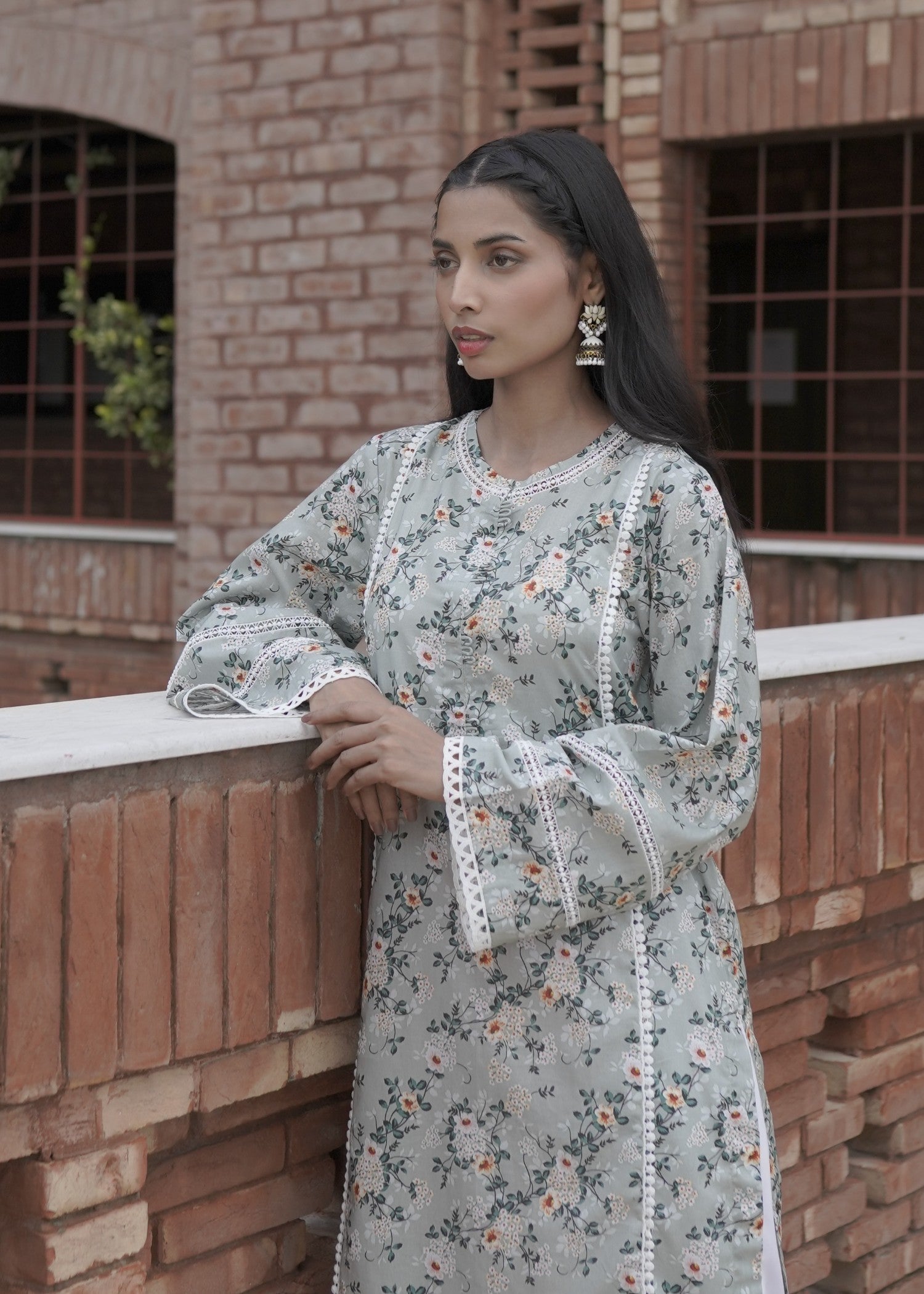 Thread 21 SUNBAL Women 2pcs