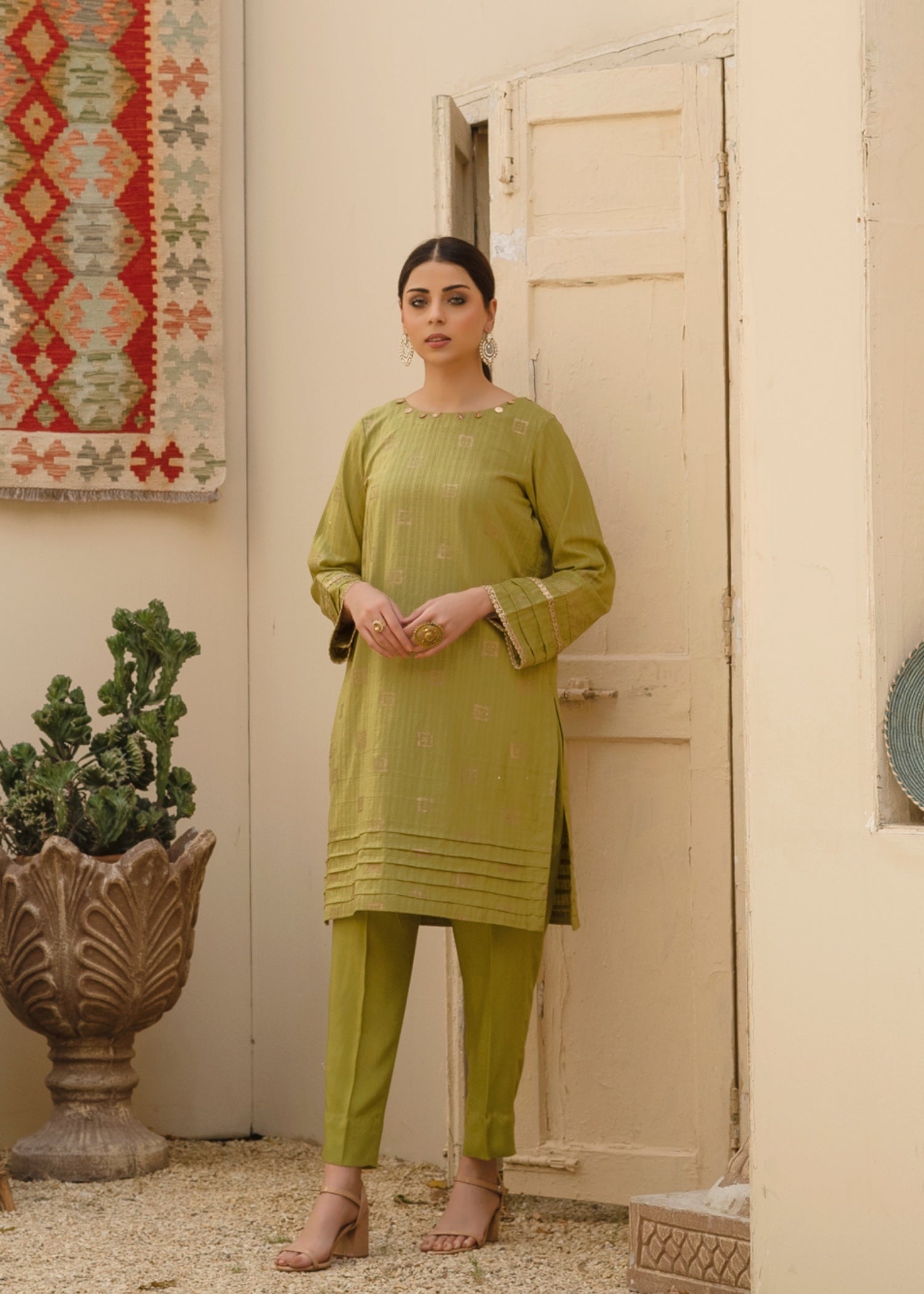 Afifa Iftikhar Shafaq D030GRN Women 1pcs