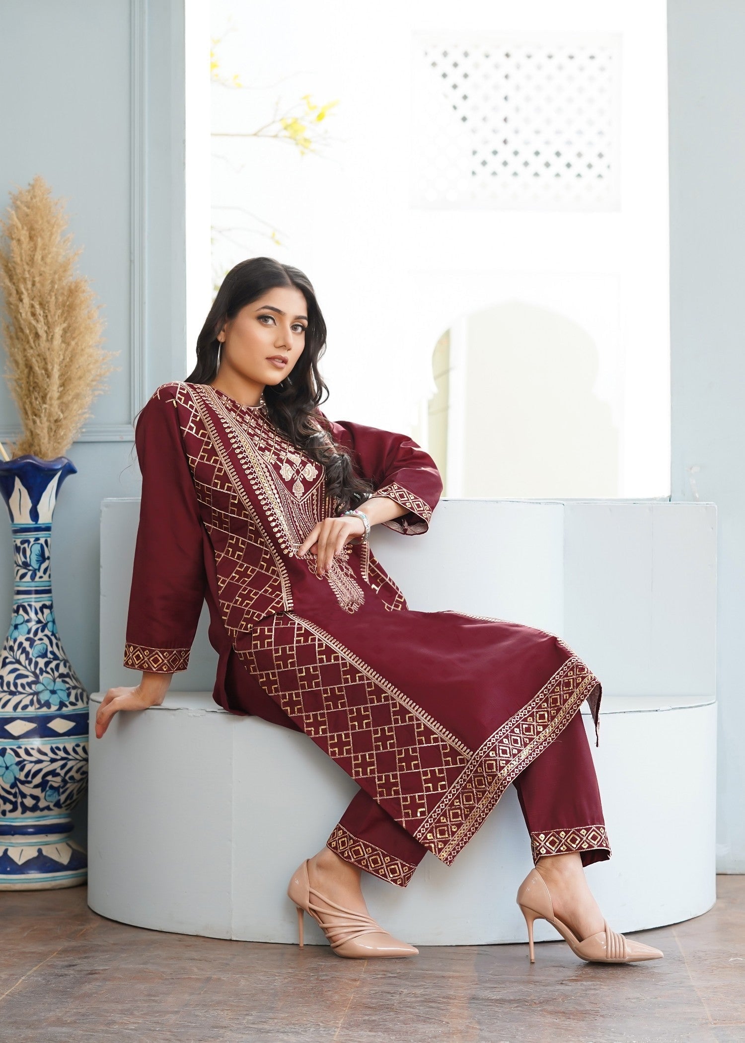 Stylish Collection SWERA EMBROIDERED MAROON Women 2pcs