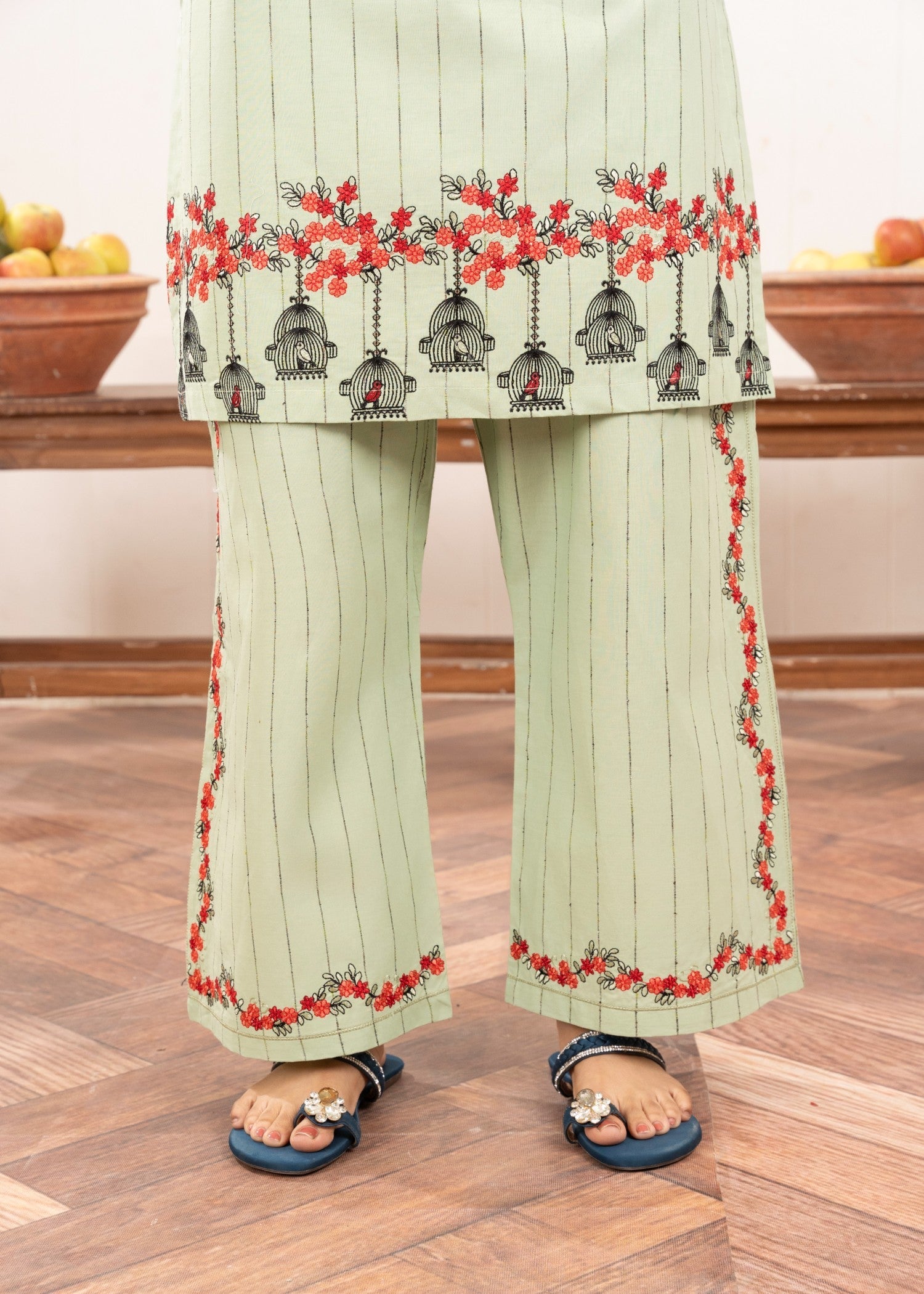 Fatima Noor’s Bi 002 5 Women 3pcs