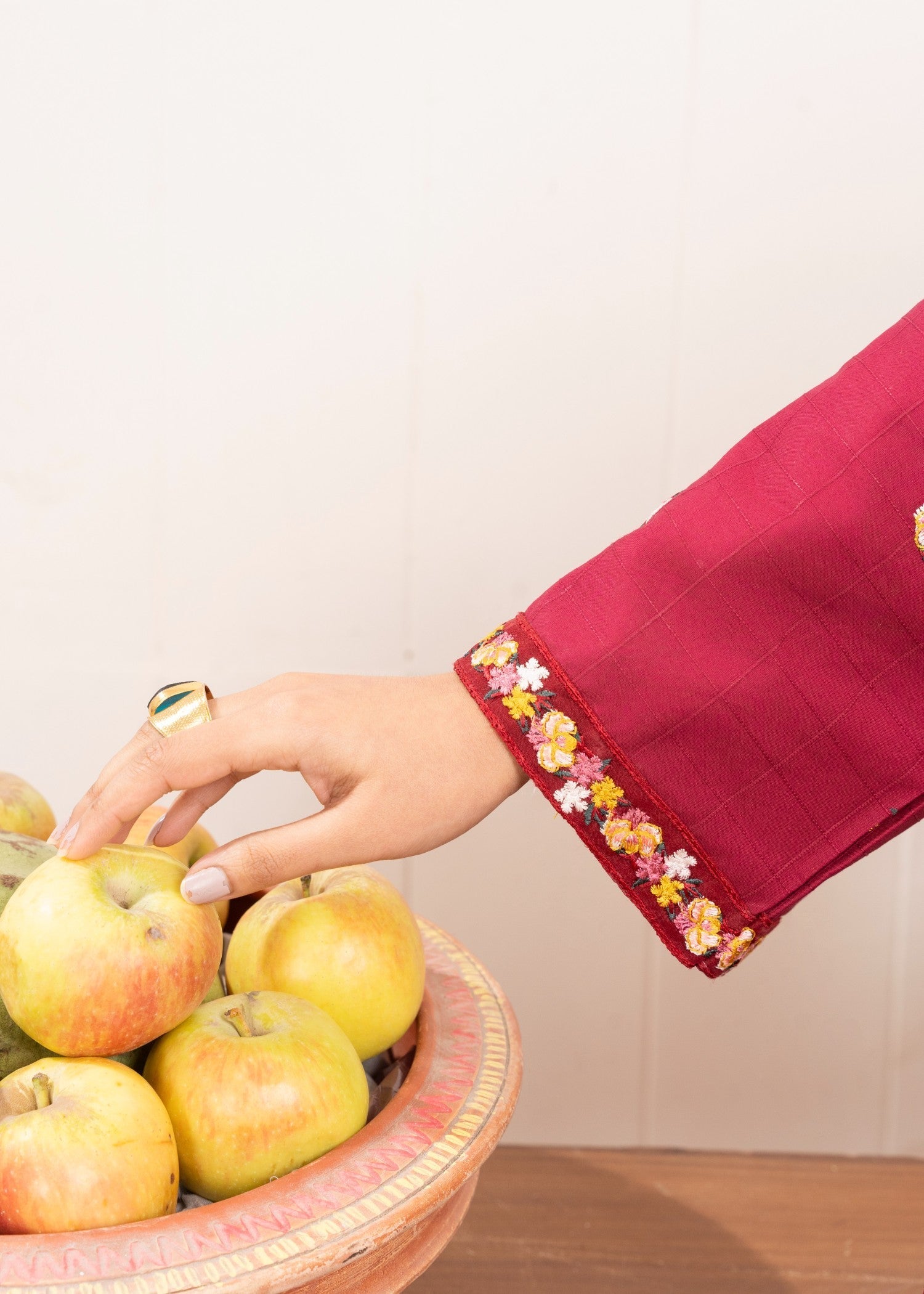 Fatima Noor’s Bi 001 5 Women 3pcs