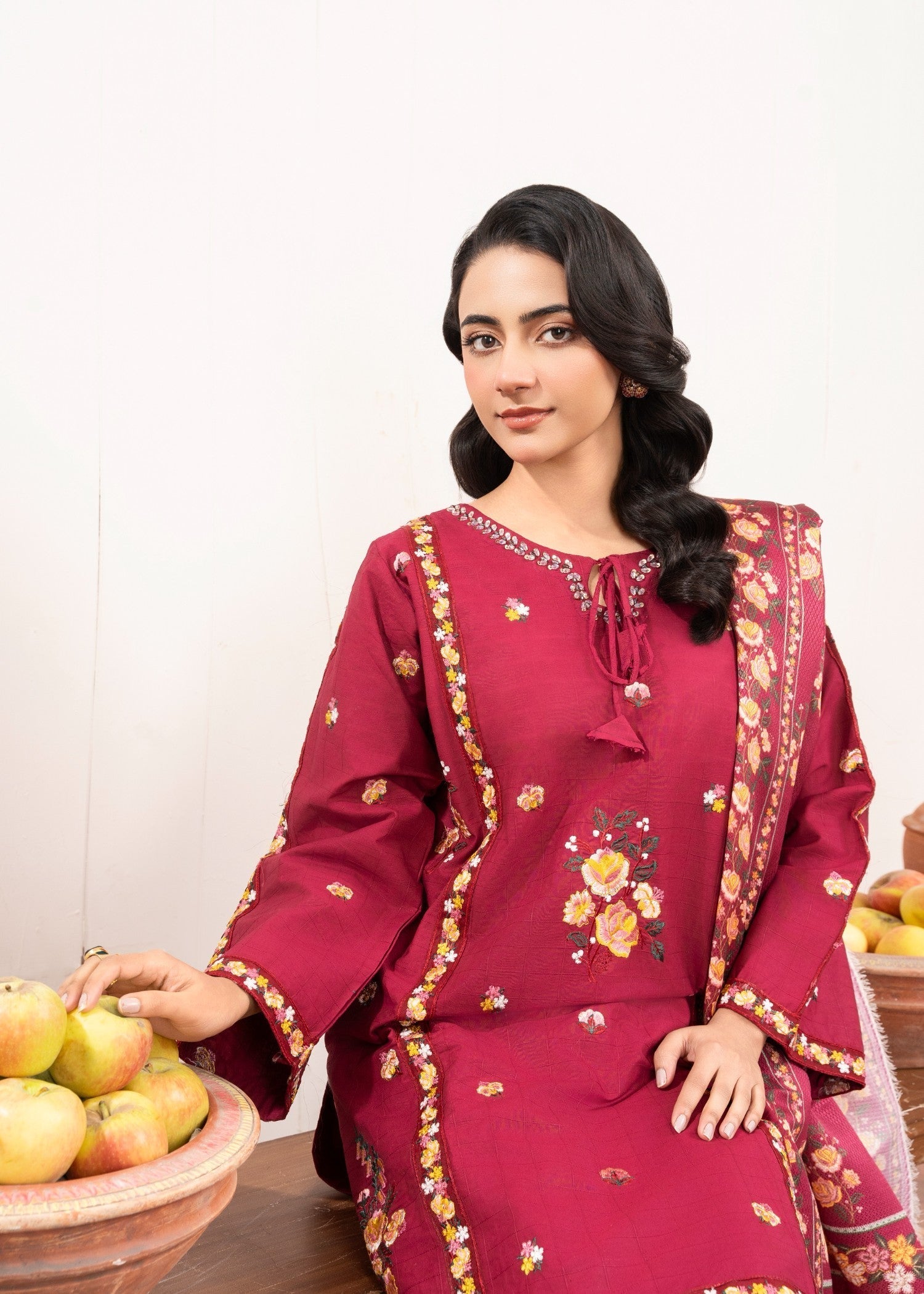 Fatima Noor’s Bi 001 5 Women 3pcs