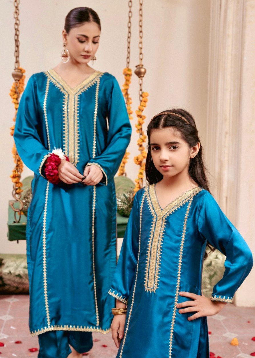 Akhrot Clothing Sanober Women 2pcs