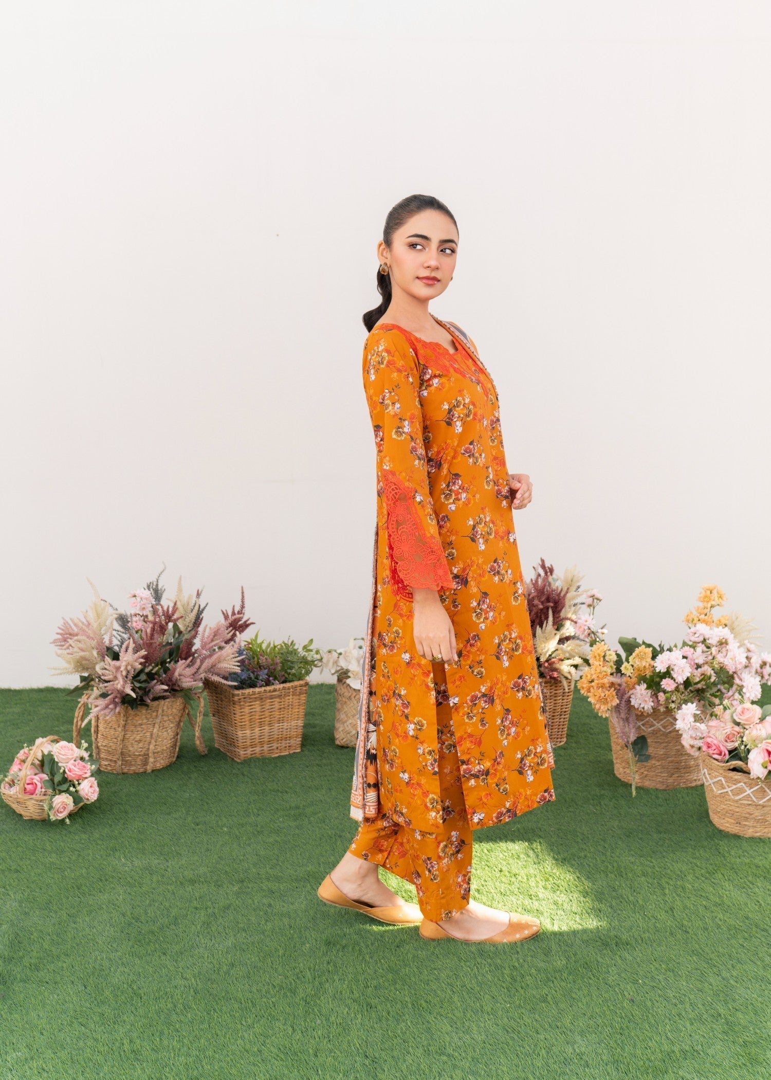 Dada Potta Stitched Orange Cambric Cotton Women 3pcs