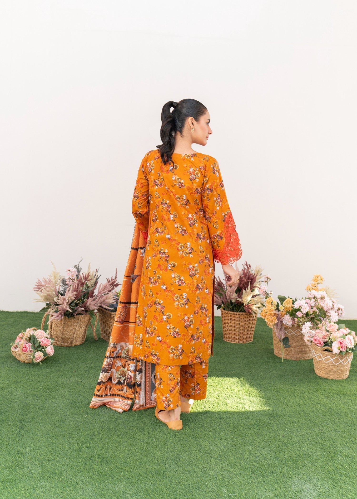 Dada Potta Stitched Orange Cambric Cotton Women 3pcs