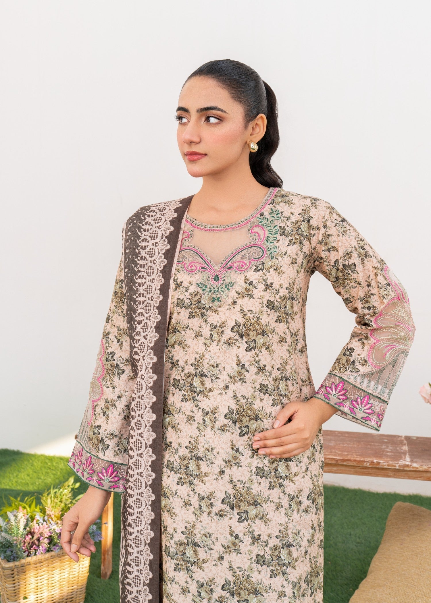 Dada Potta Stitched Beige Cambric Cotton Women 3pcs