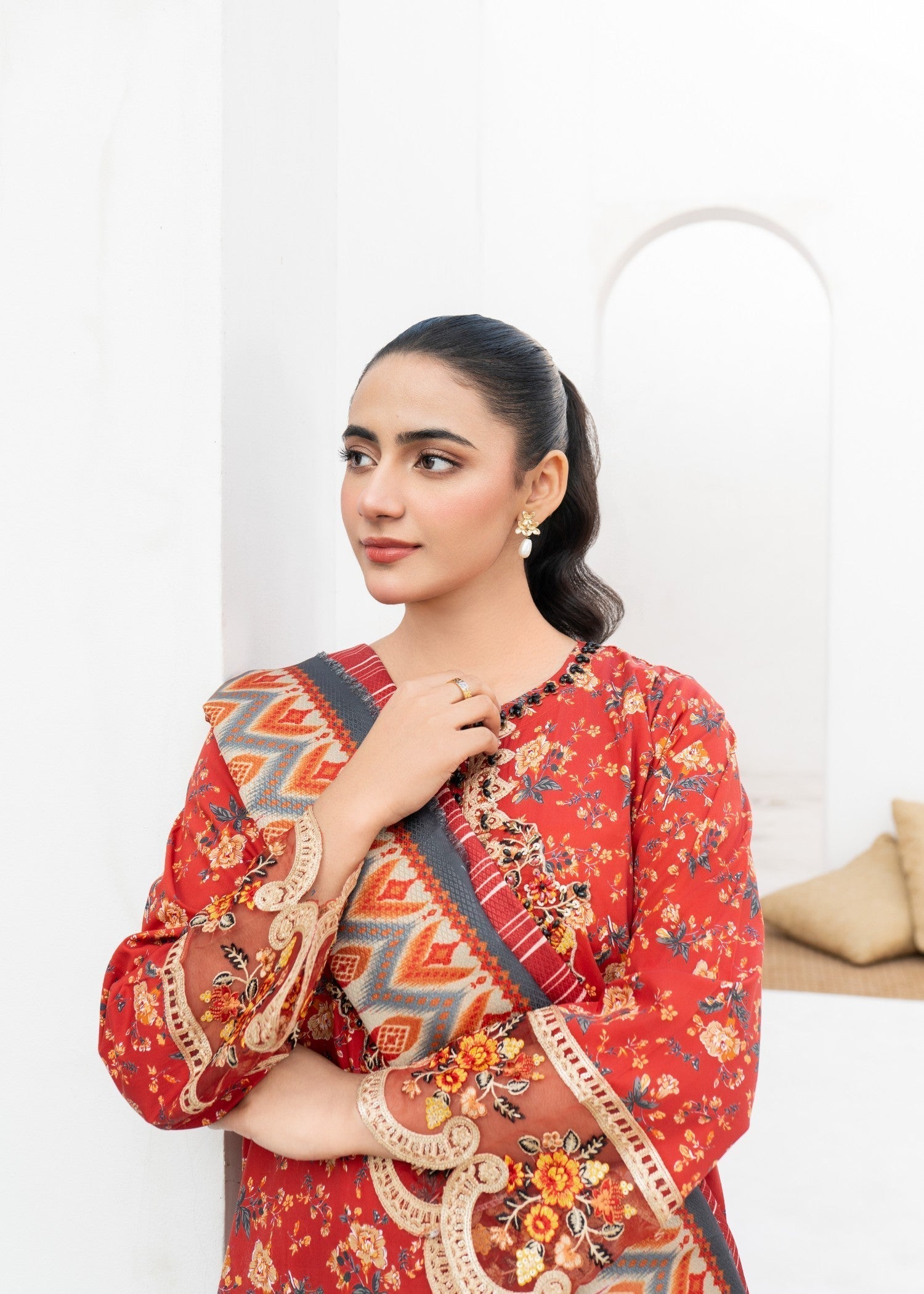 Dada Potta Stitched Red Cambric Cotton Women 3pcs