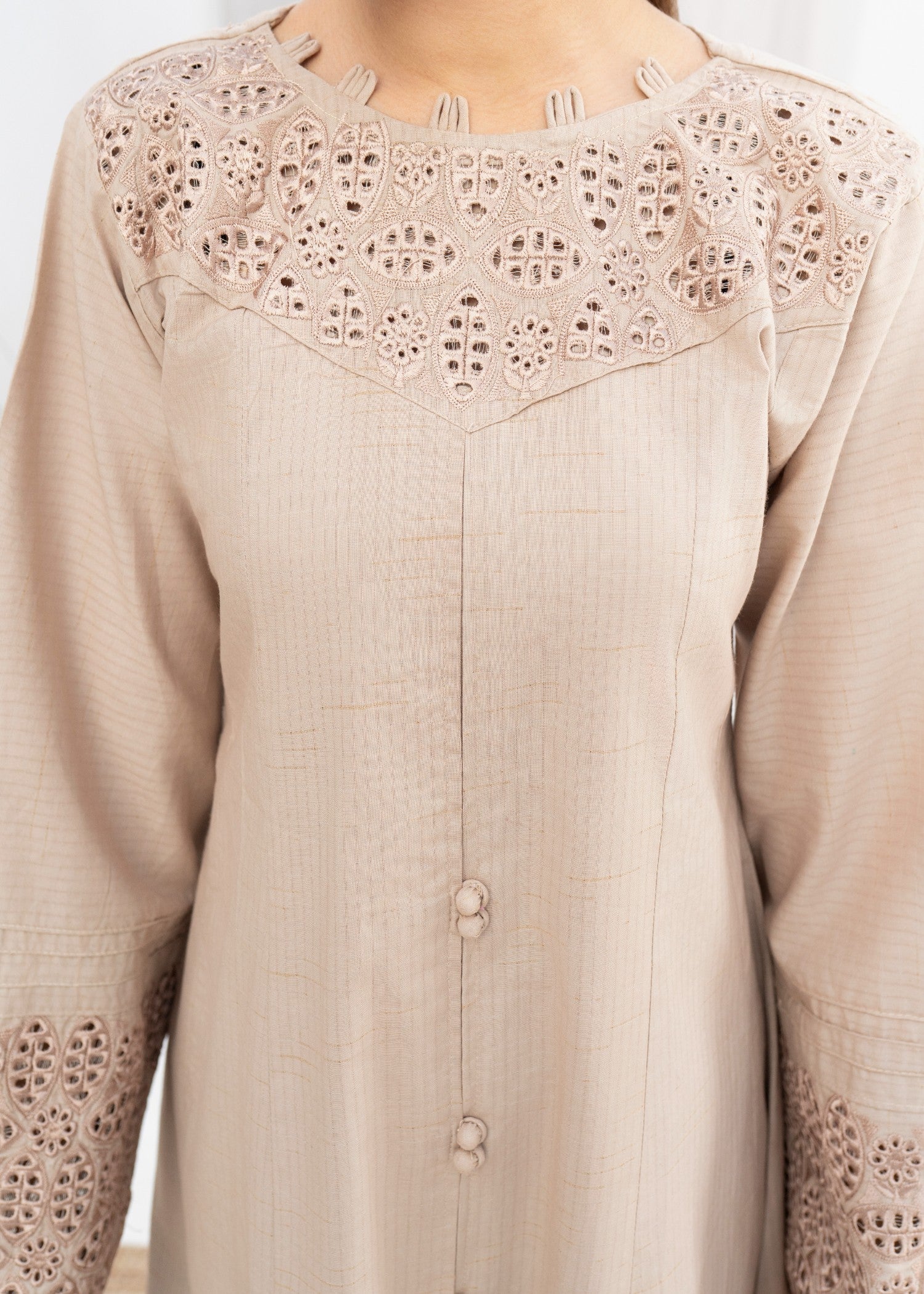 Dada Potta Stitched Beige Cambric Cotton Women 2pcs