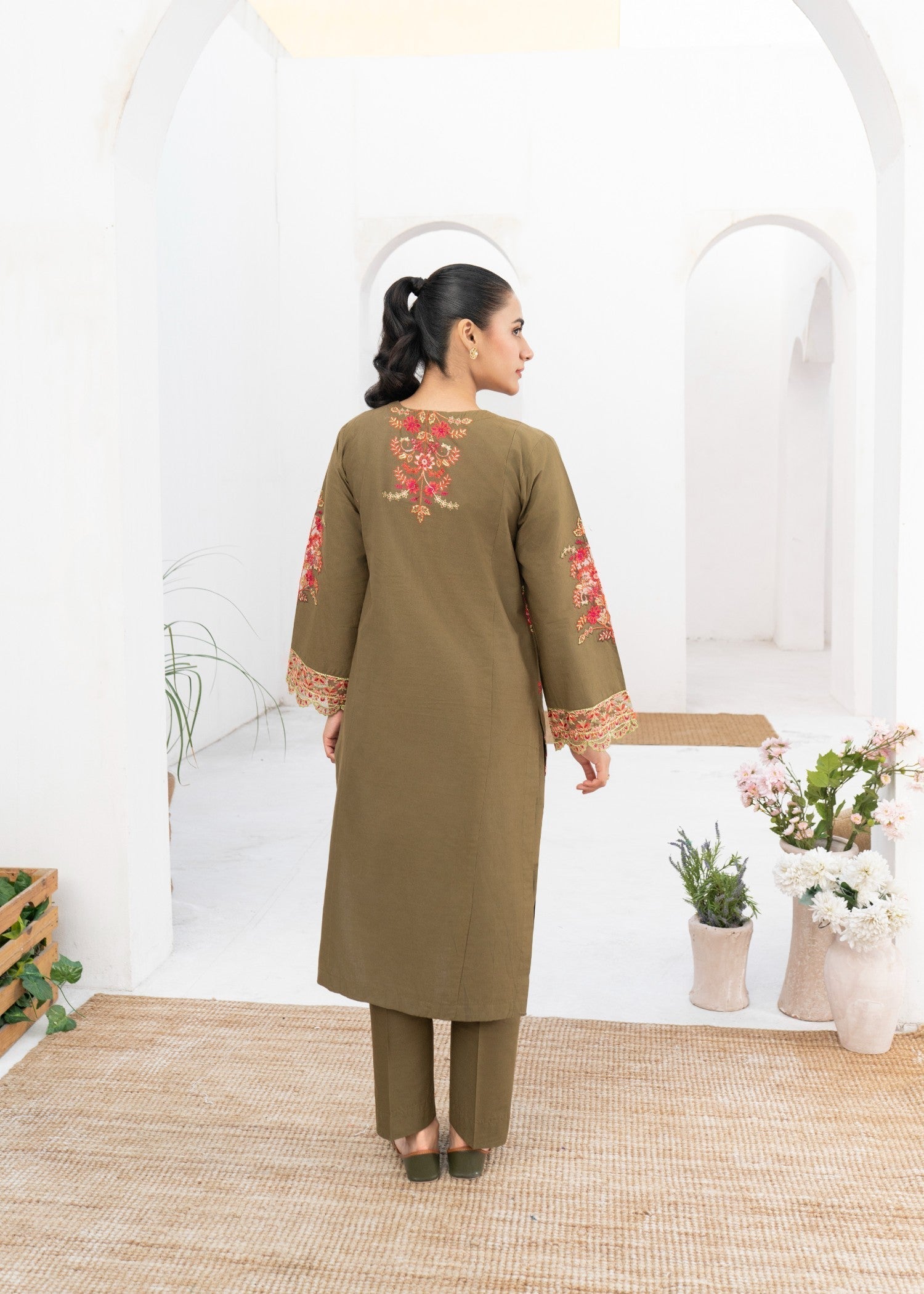 Dada Potta Stitched Brown Cambric Cotton Women 2pcs