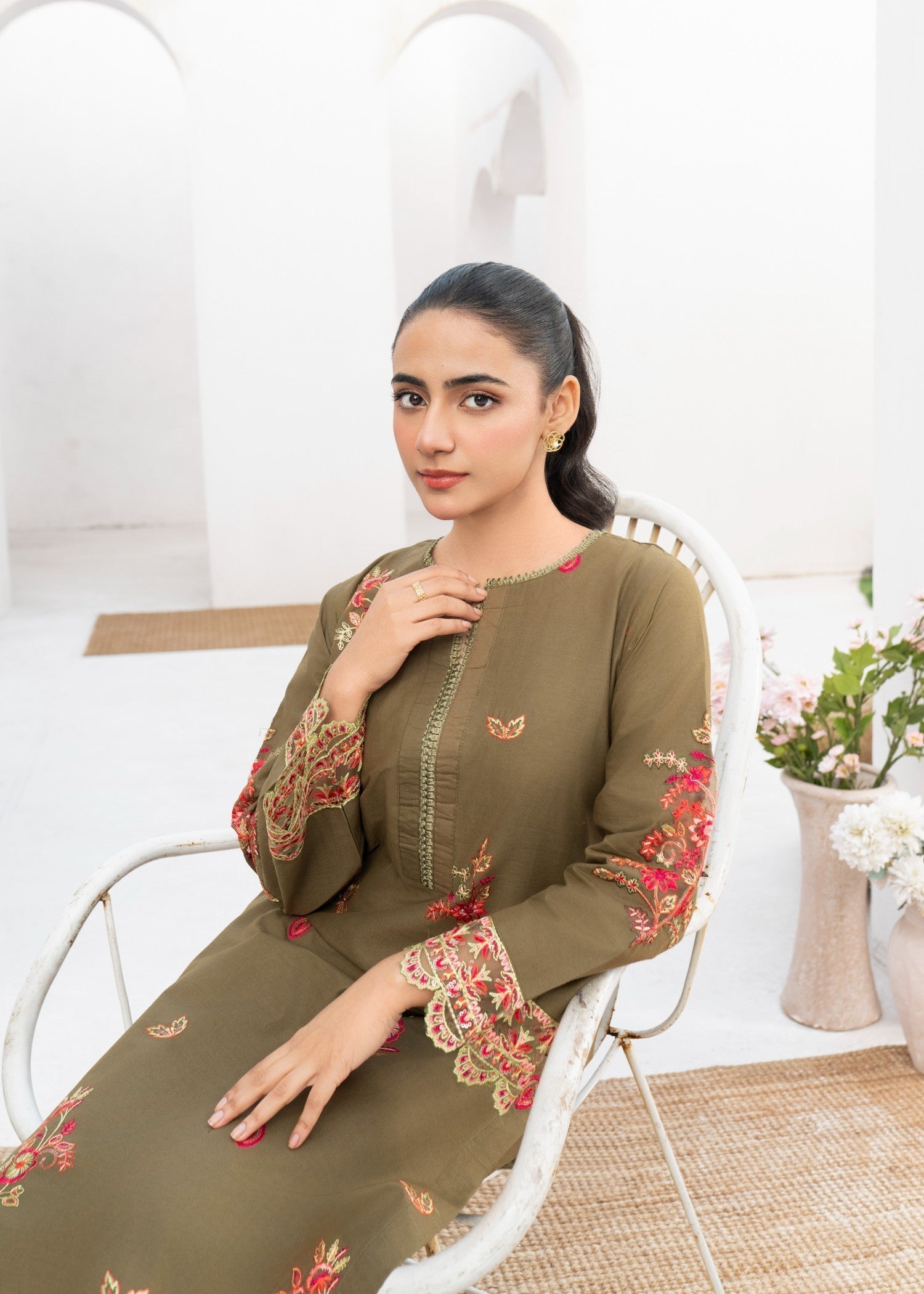 Dada Potta Stitched Brown Cambric Cotton Women 2pcs