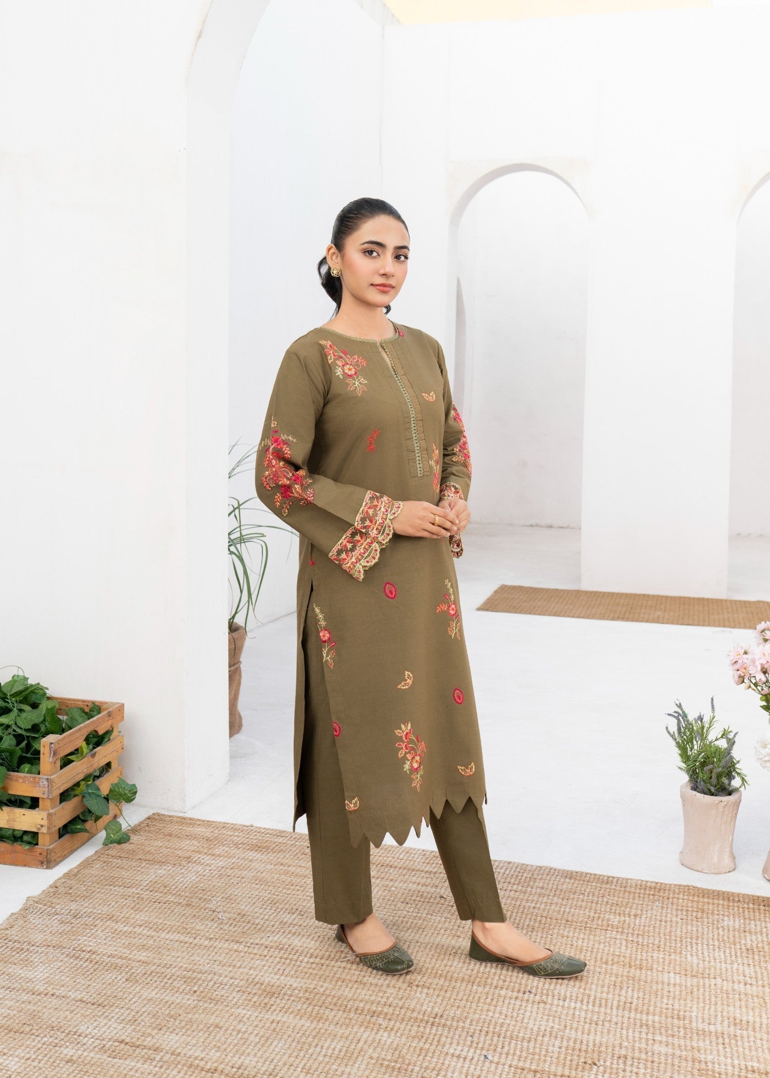 Dada Potta Stitched Brown Cambric Cotton Women 2pcs