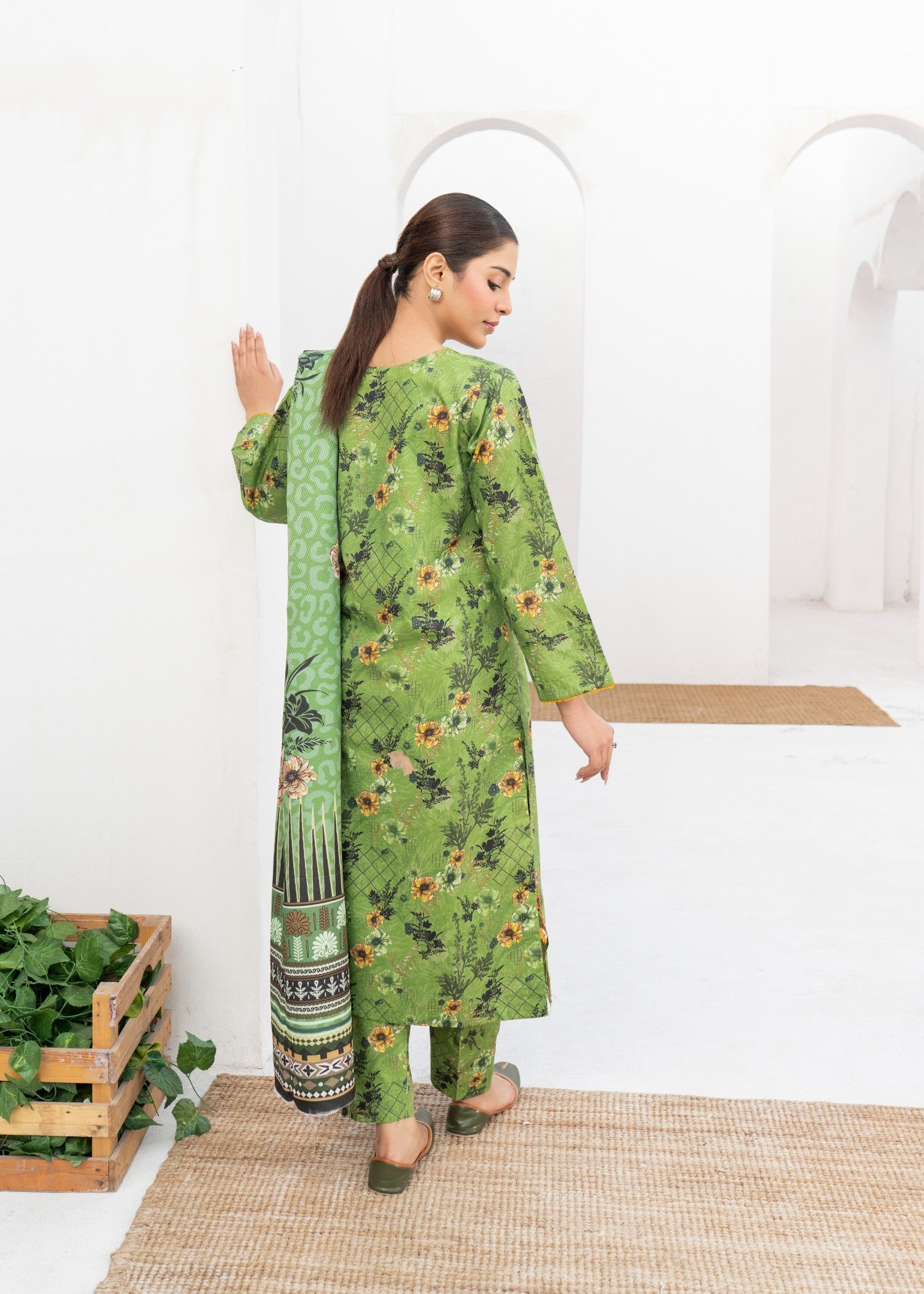 Dada Potta Stitched Green Cambric Cotton Women 3pcs