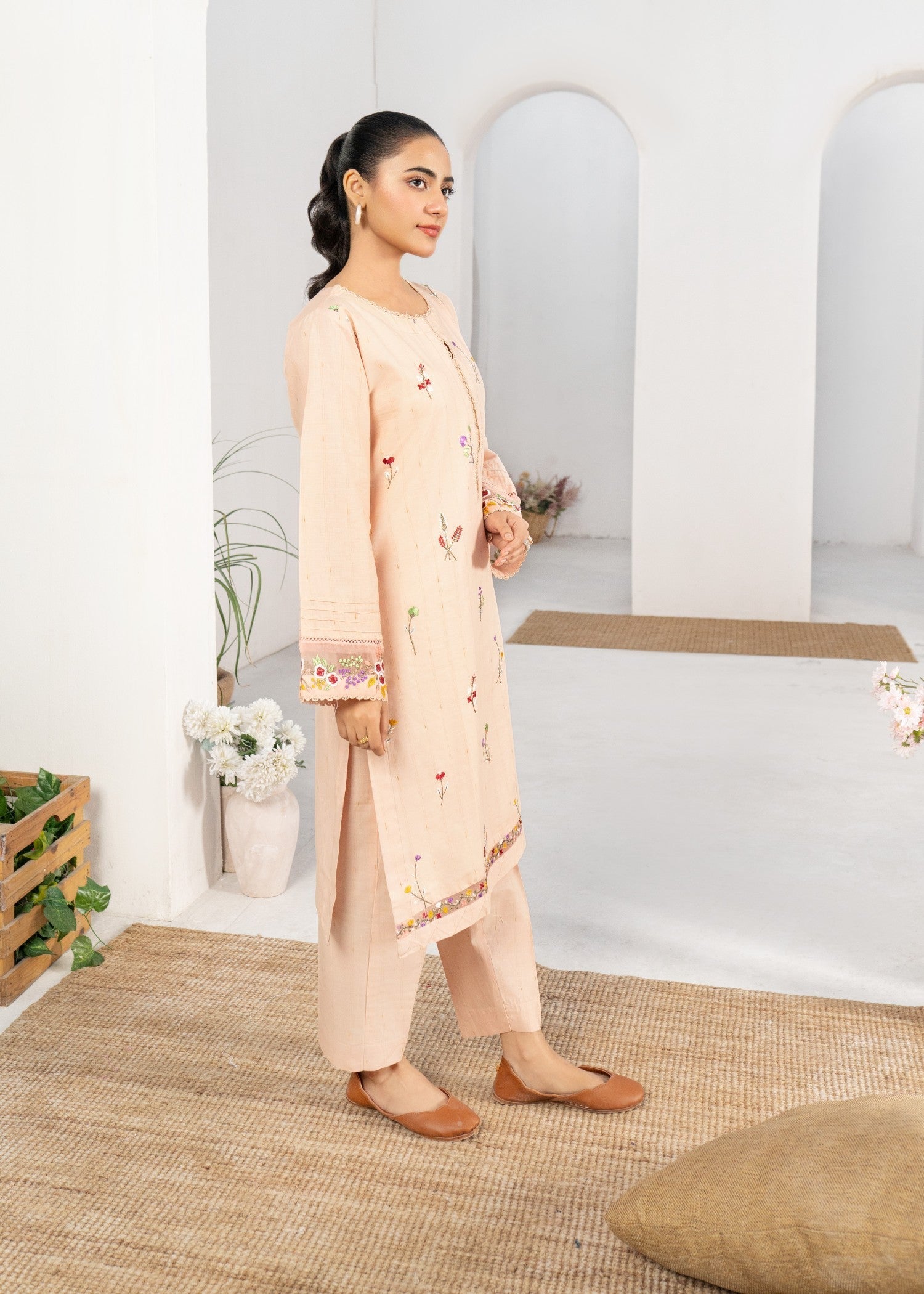 Dada Potta Stitched Peach Cambric Cotton Women 2pcs