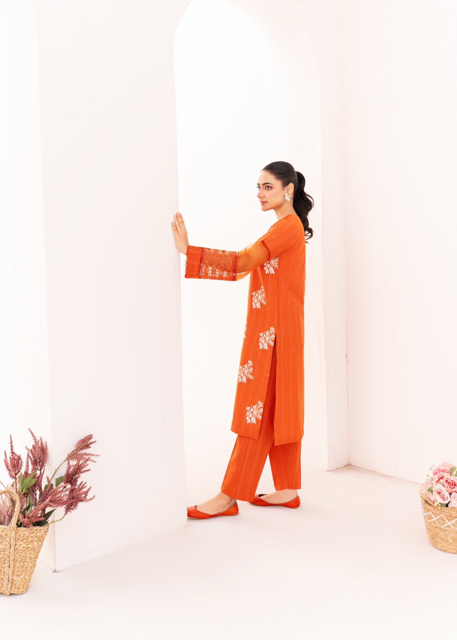 Dada Potta Stitched Orange Cambric Cotton Women 2pcs