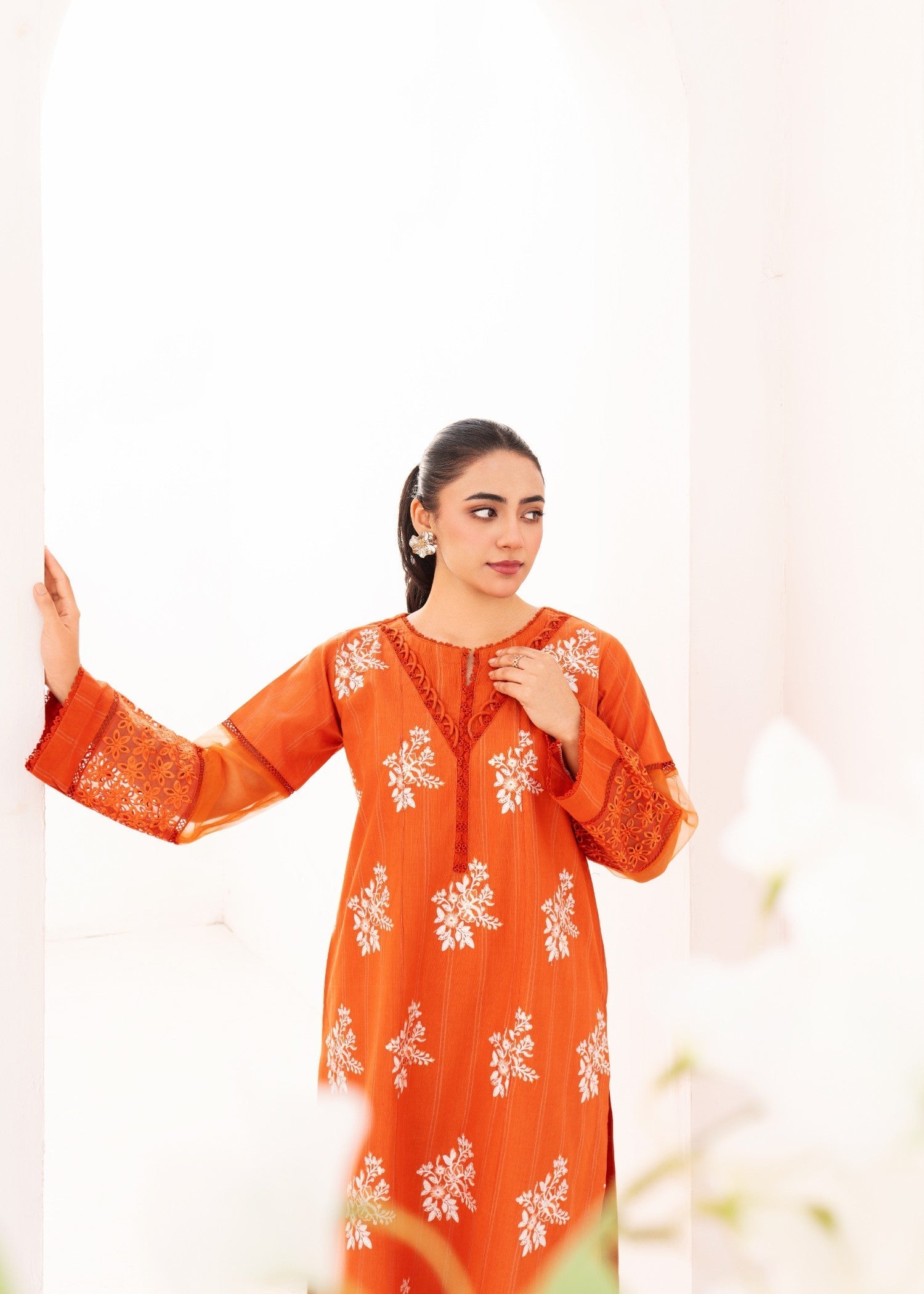 Dada Potta Stitched Orange Cambric Cotton Women 2pcs