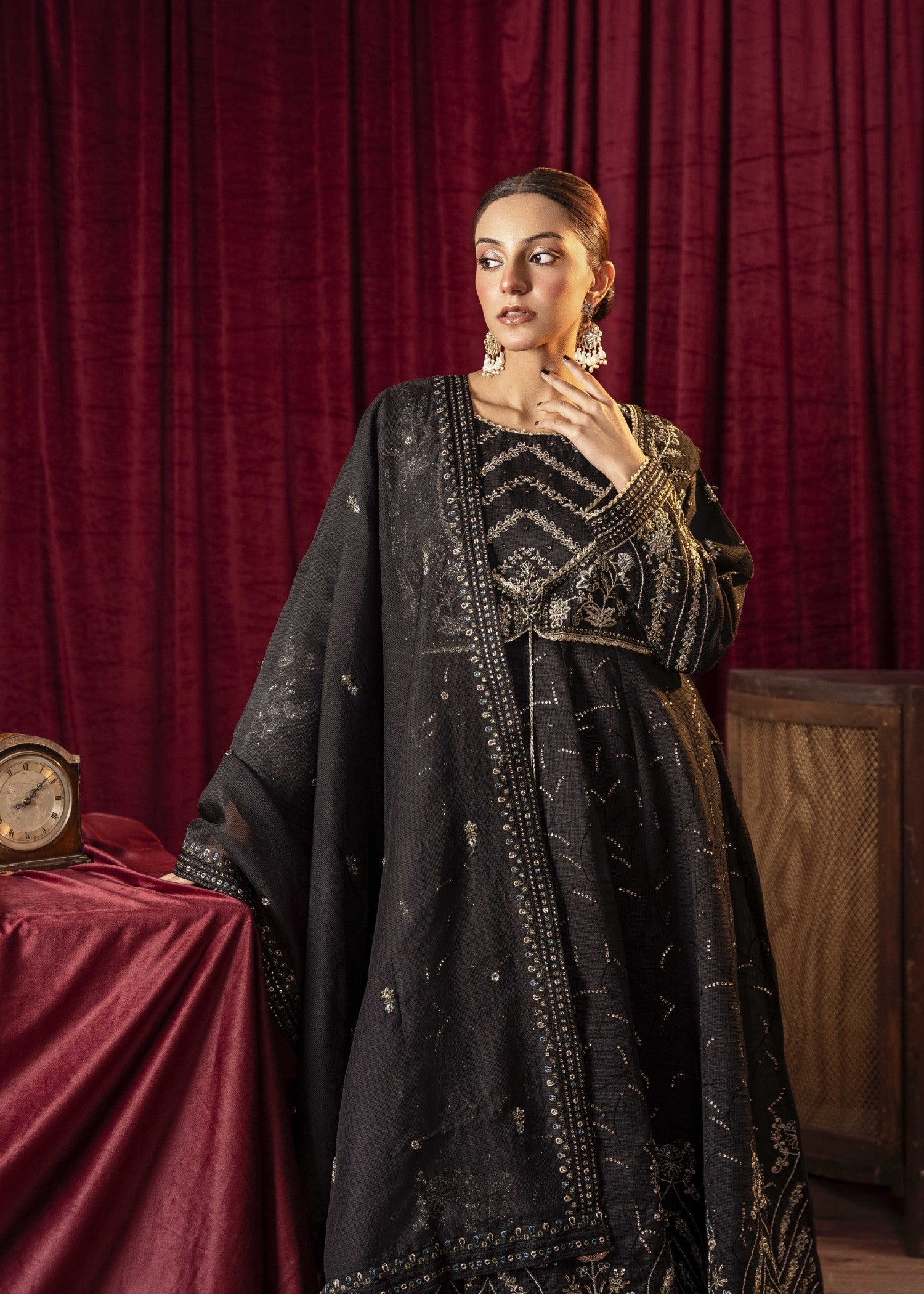 Khubsurat 3881 KH OR NT Black Embroidery Maxi Women 4pcs