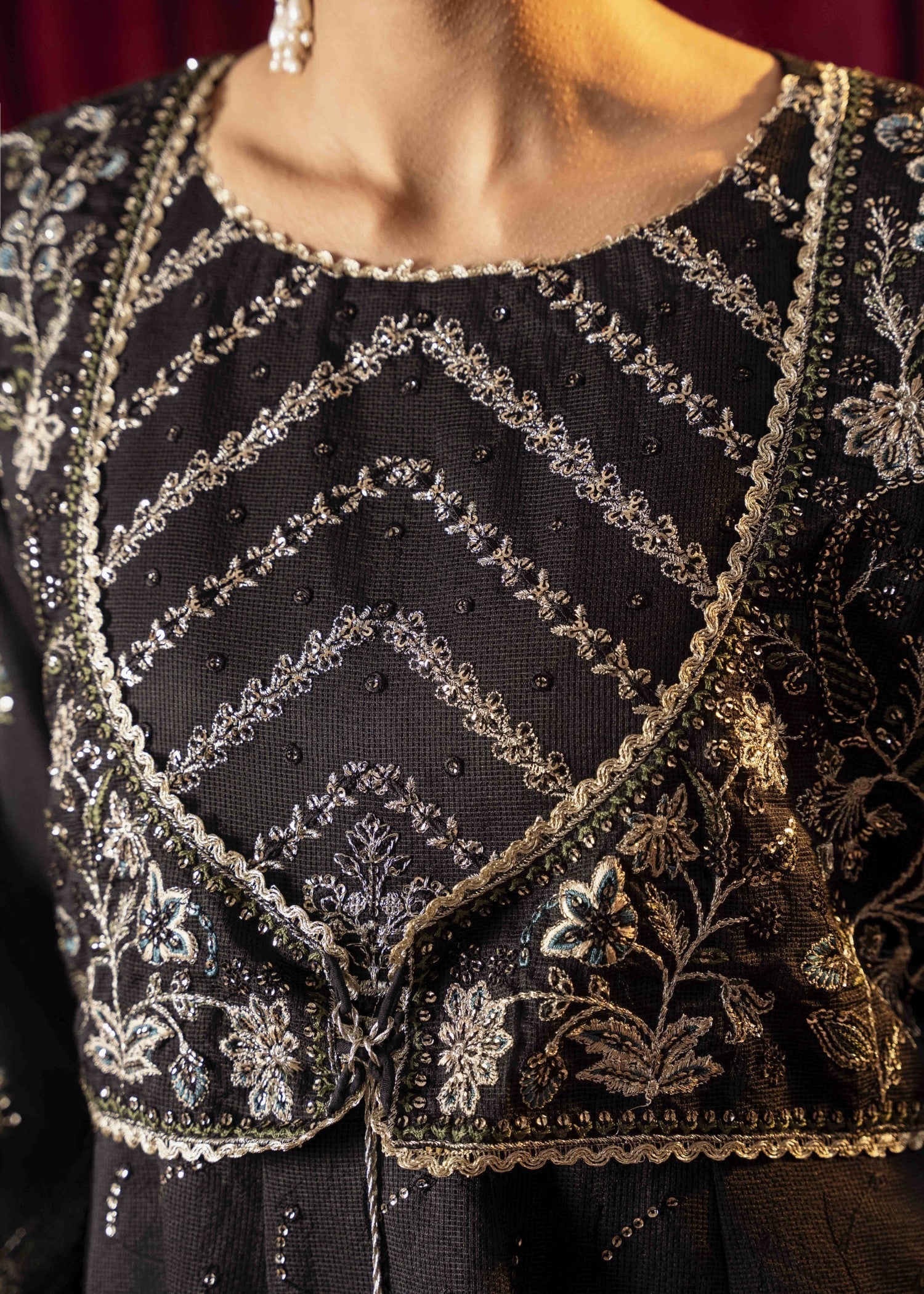 Khubsurat 3881 KH OR NT Black Embroidery Maxi Women 4pcs