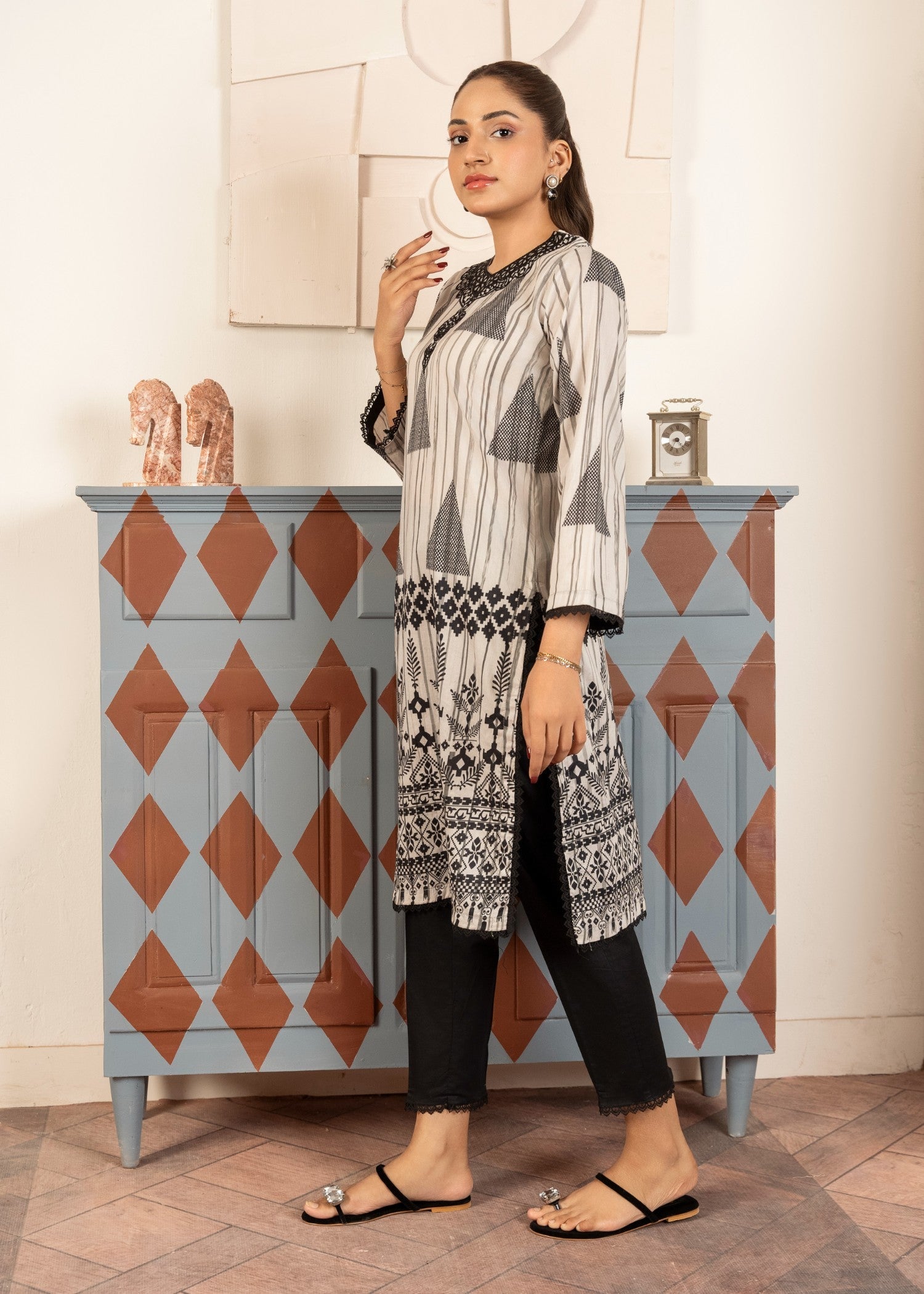 Hoorwani Naomi Women 2pcs