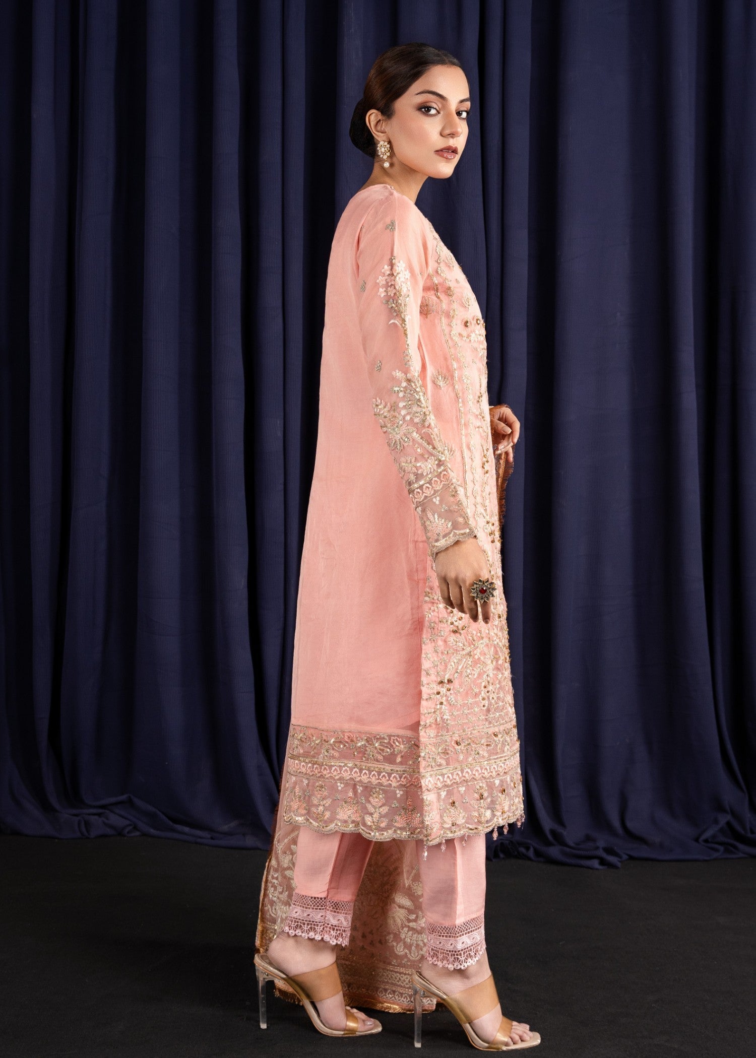 Aaina Attire Women 3pcs