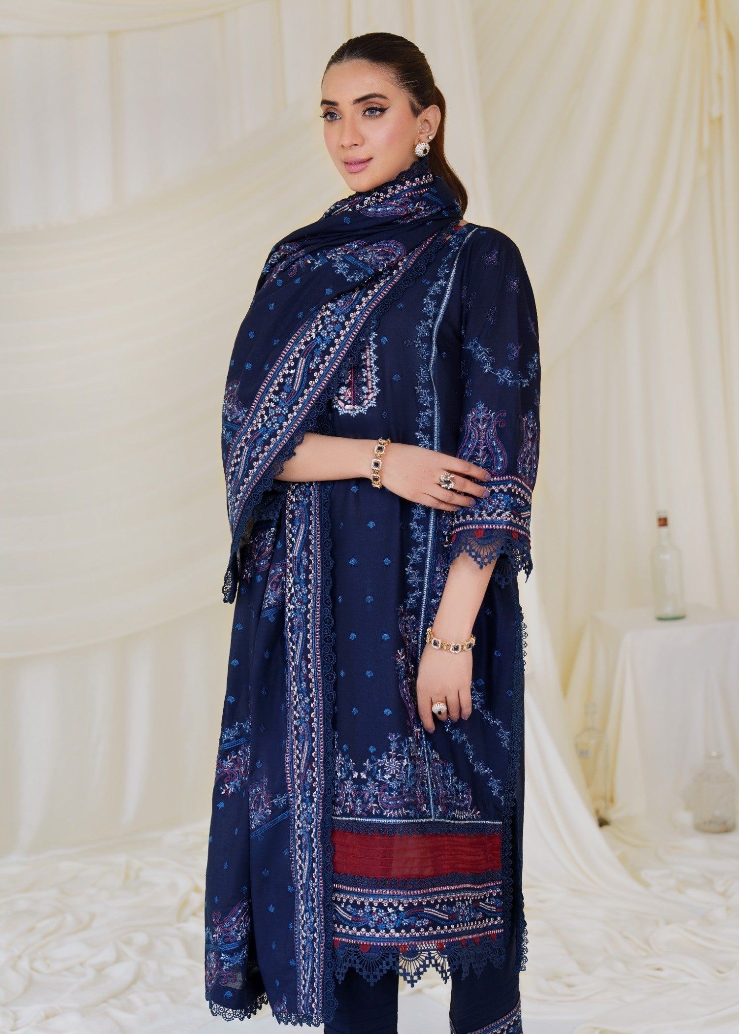 Meerak Pret Ethnic PRET Women 3pcs