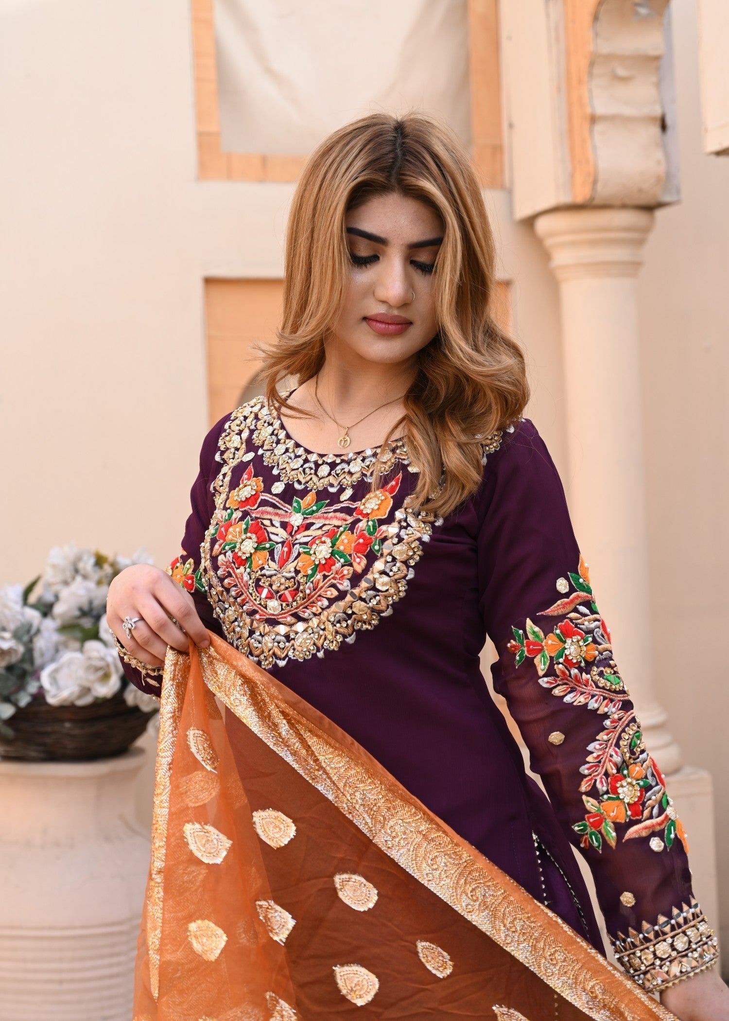 Miss & Mrs Shara Women 3pcs