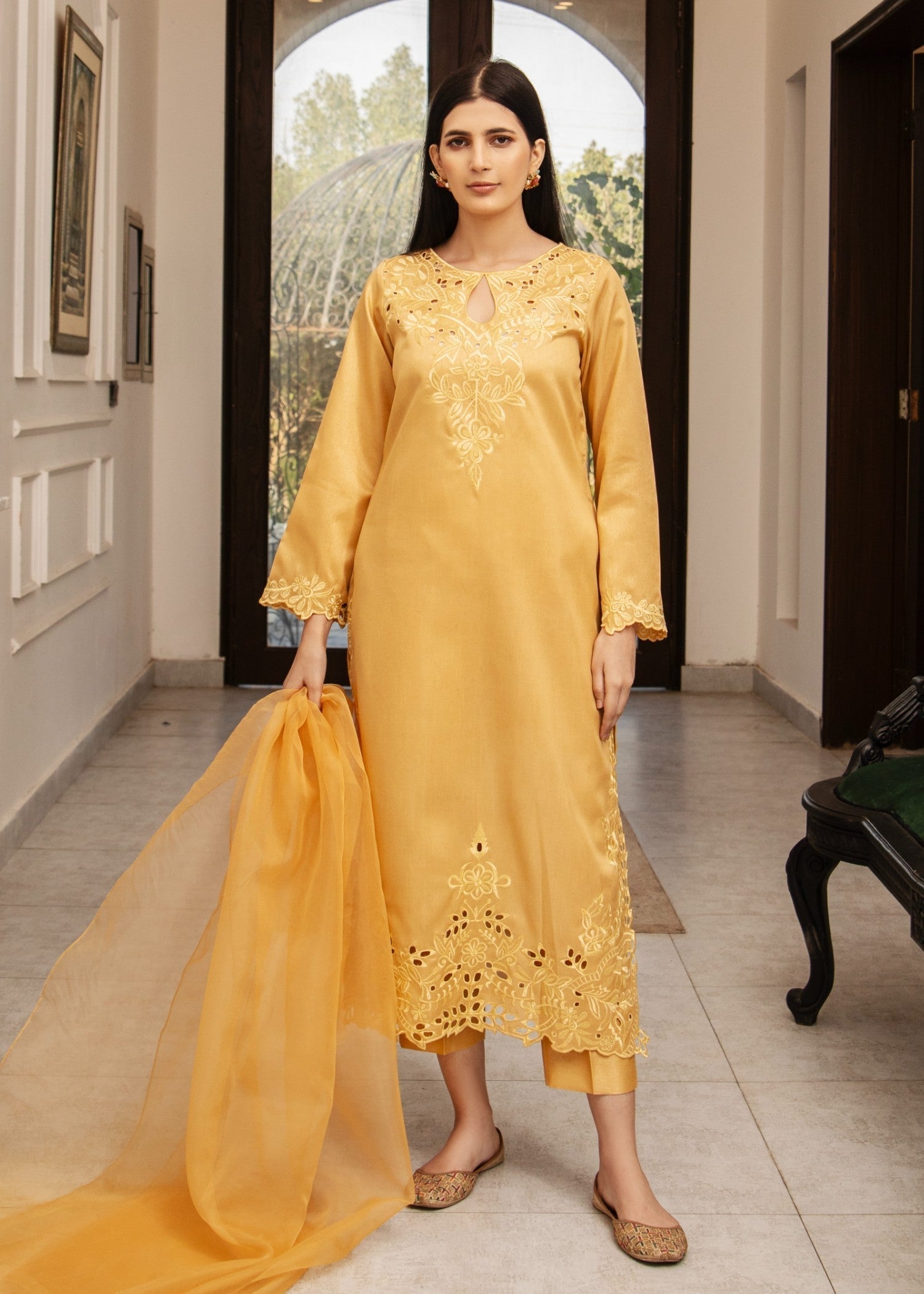 Naaz Couture Gold Raw Silk Embroidered Suit Women 3pcs