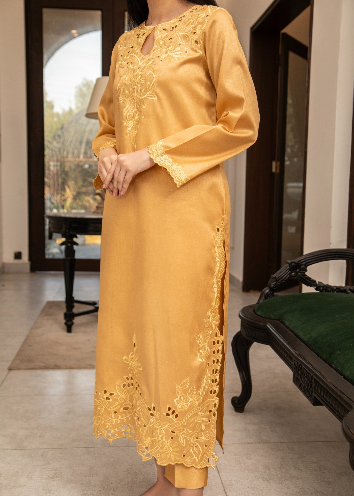 Naaz Couture Gold Raw Silk Embroidered Suit Women 3pcs