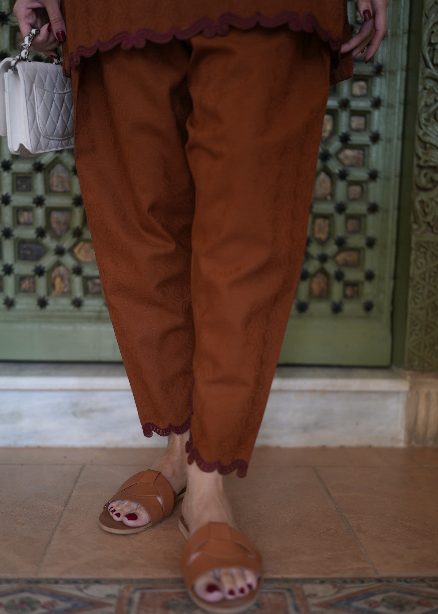 Sahar Cottage Grove Women 2pcs