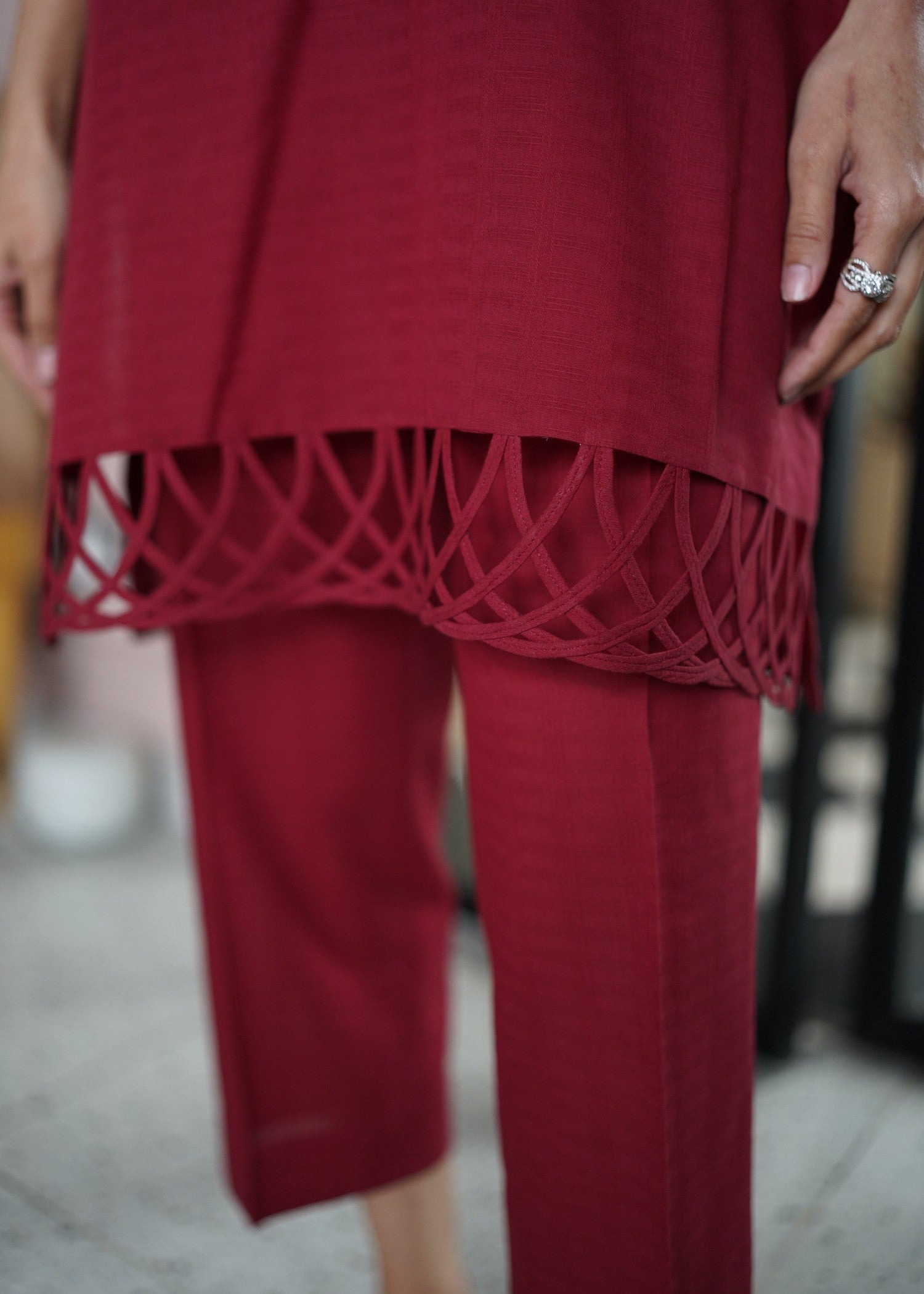 Sahar Carmine Couture Women 2pcs