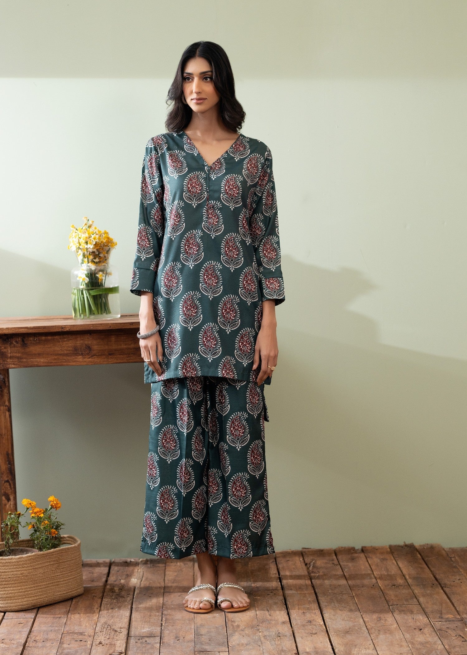 Mannat Vine Women 2pcs