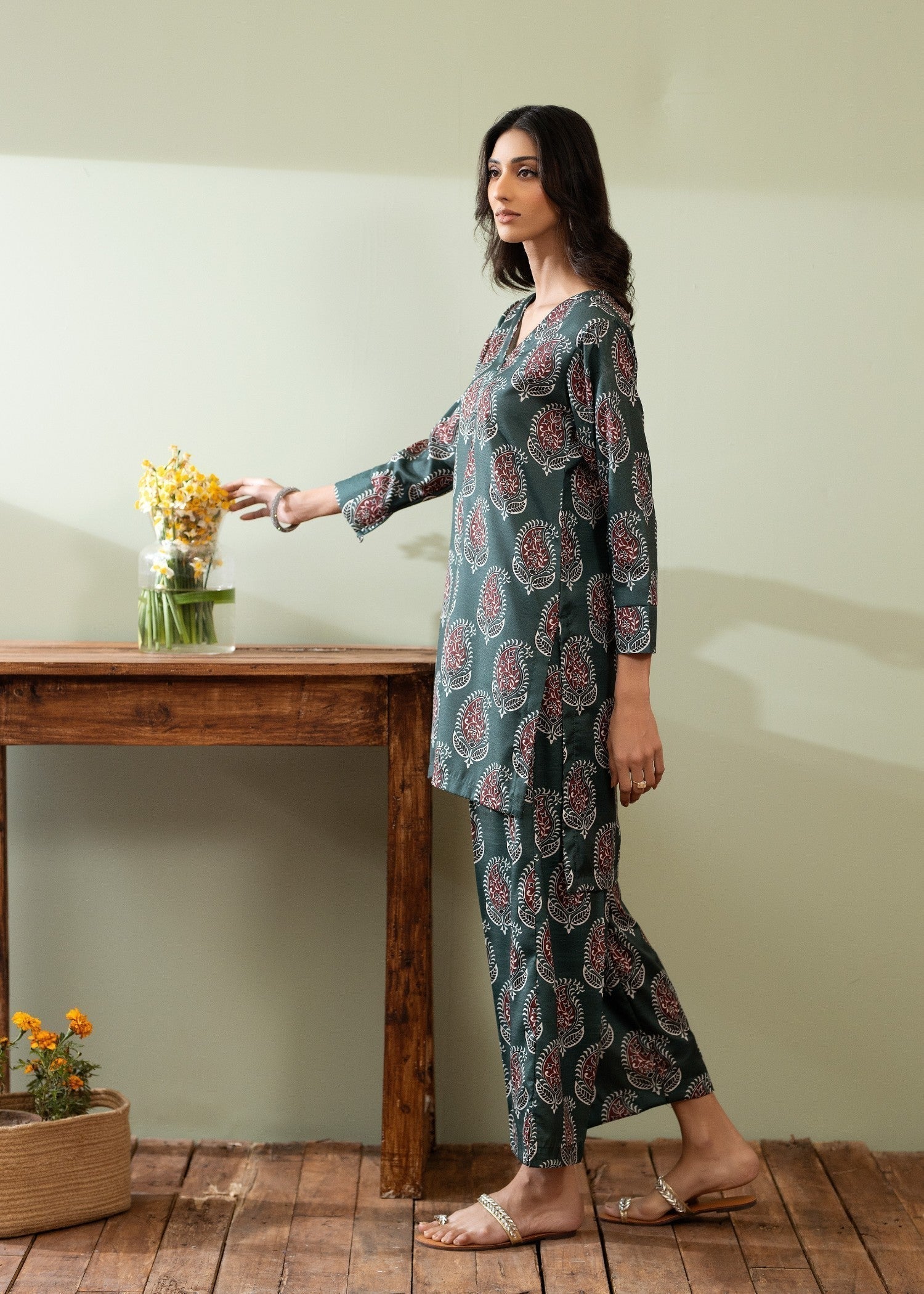 Mannat Vine Women 2pcs