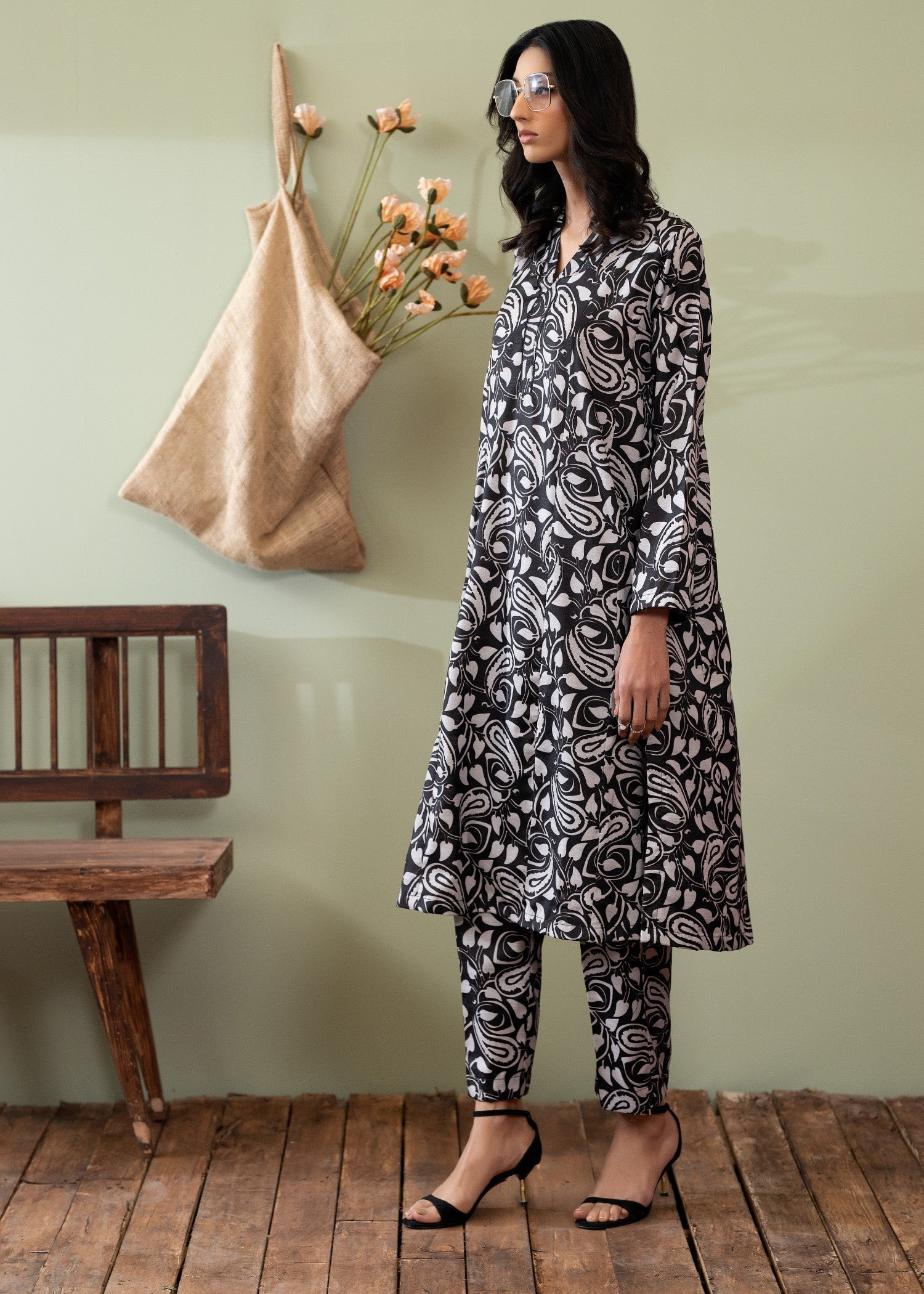 Mannat Noir Women 2pcs