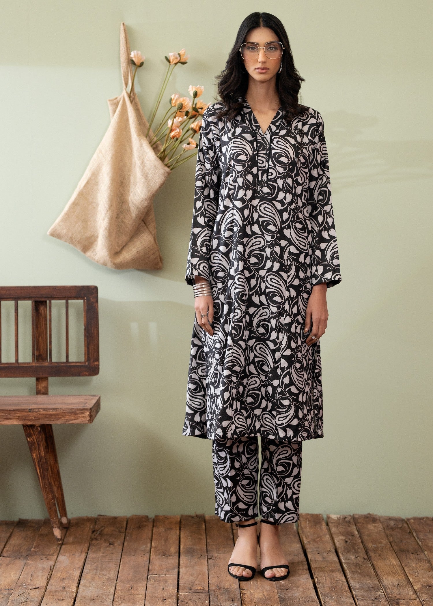 Mannat Noir Women 2pcs