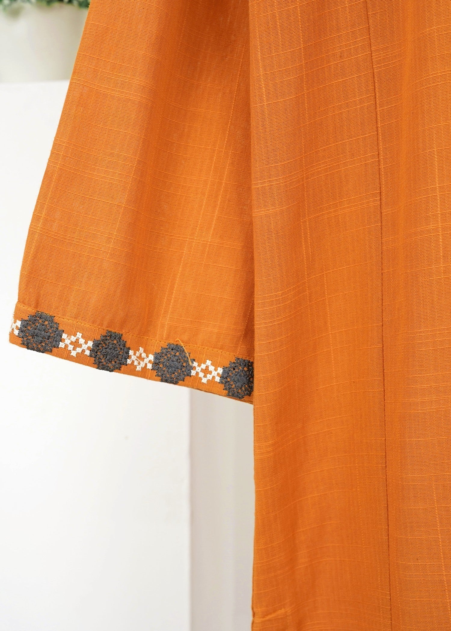 6teen orange embroidered Women 2pcs