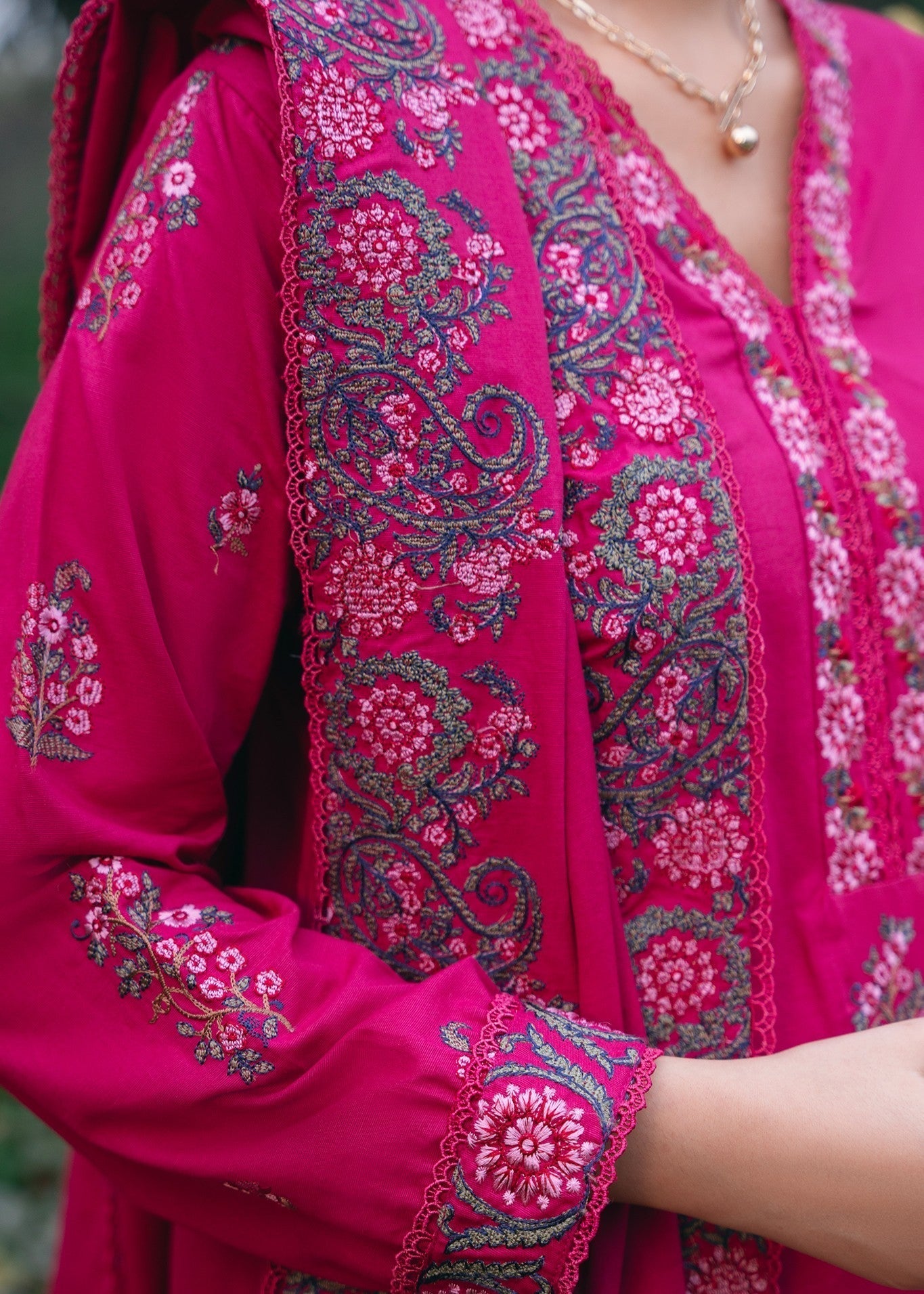 Mannat Shafaq Women 3pcs