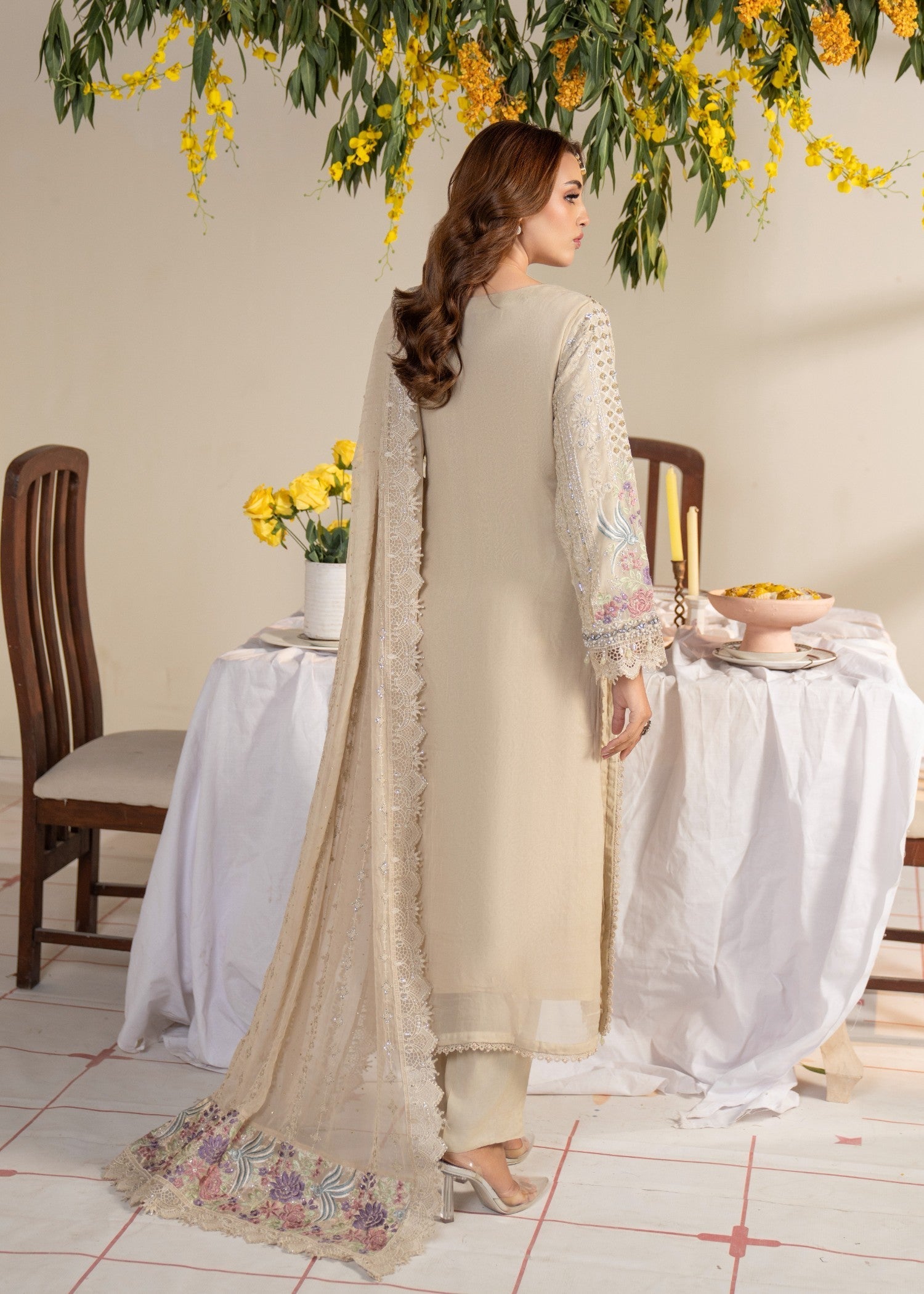 Sajni Fashion 3357 Beige Women 3pcs