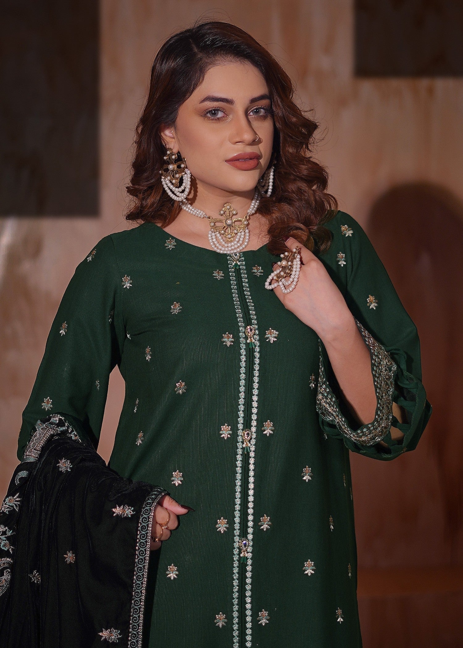 Aayra Forest Noir Women 3pcs