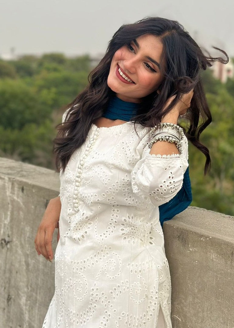 Fashion Trends 4 U Chicken kari Kurta Set Women 3pcs