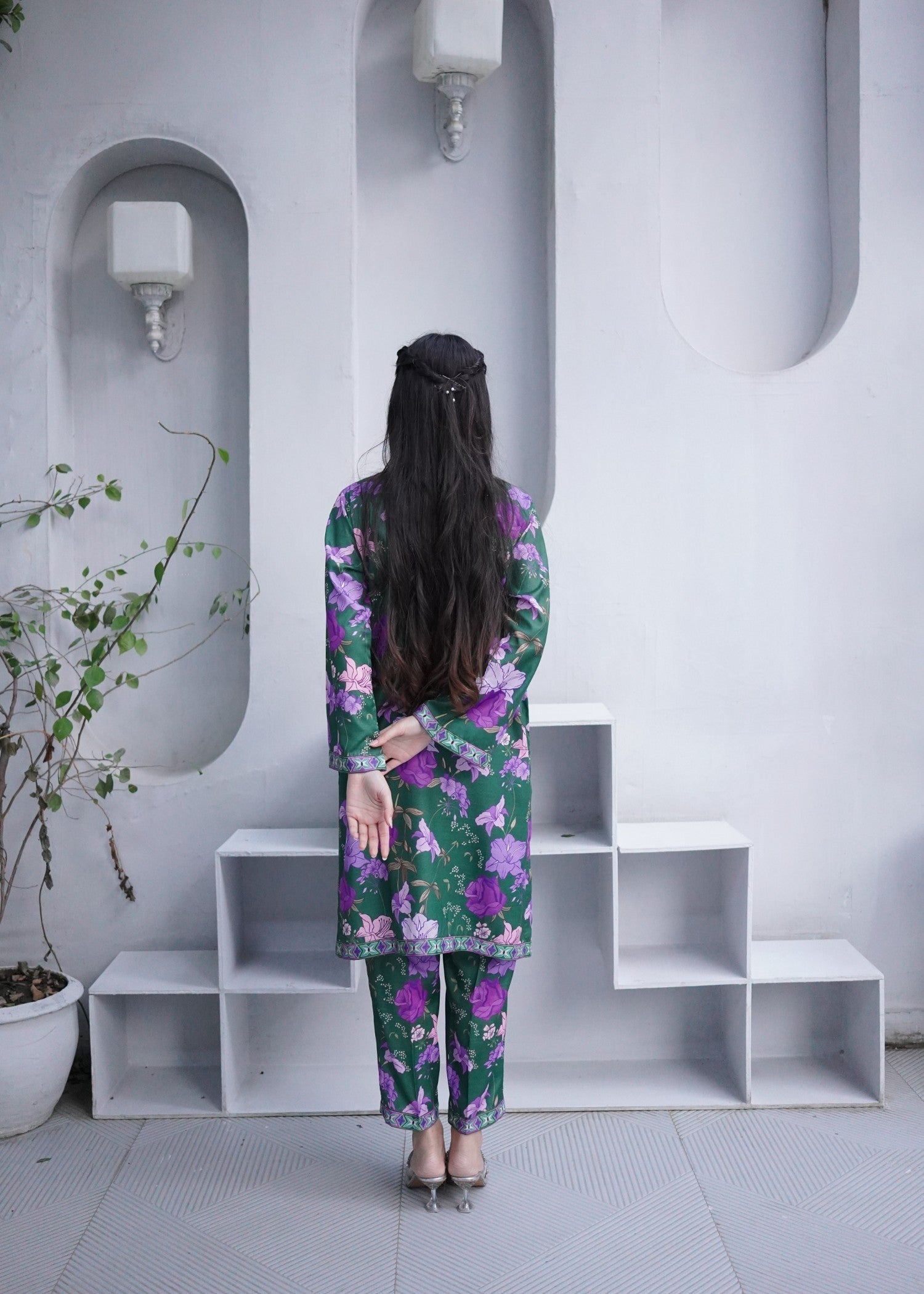 Dynamites Apparel Sage Army Women 2pcs