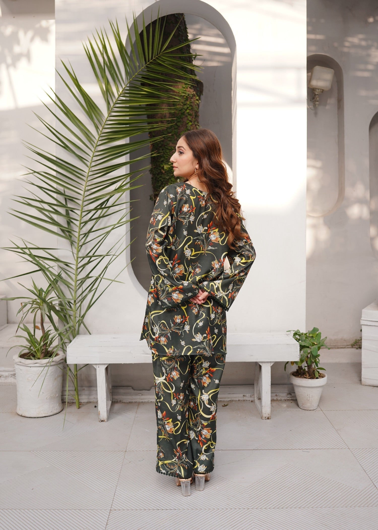 Dynamites Apparel Olive Drab Women 2pcs