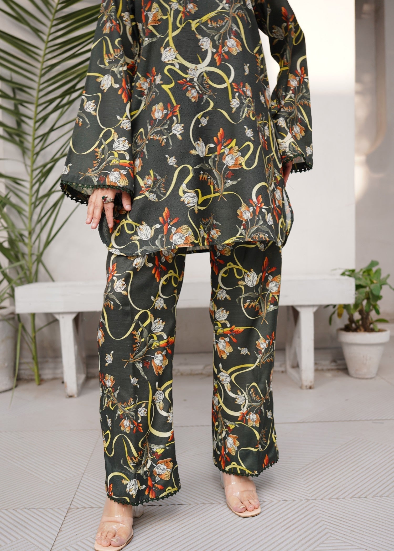 Dynamites Apparel Olive Drab Women 2pcs