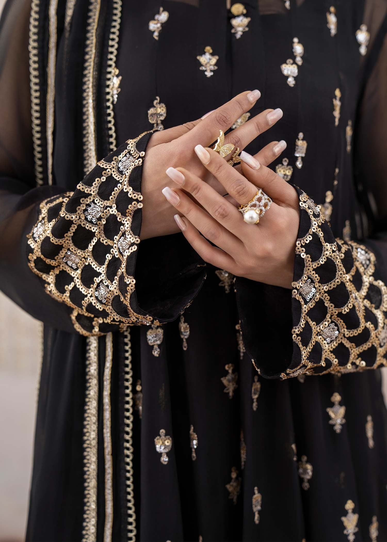 Rang-e-Haya Sunghar (Black) Women 4pcs