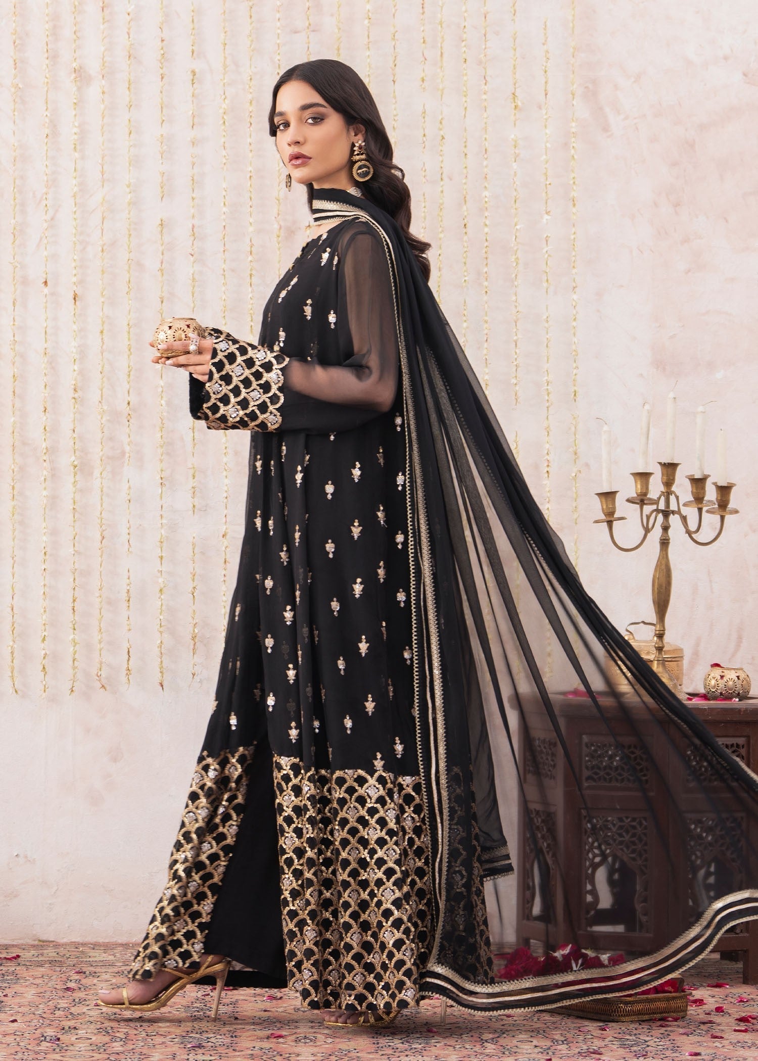 Rang-e-Haya Sunghar (Black) Women 4pcs