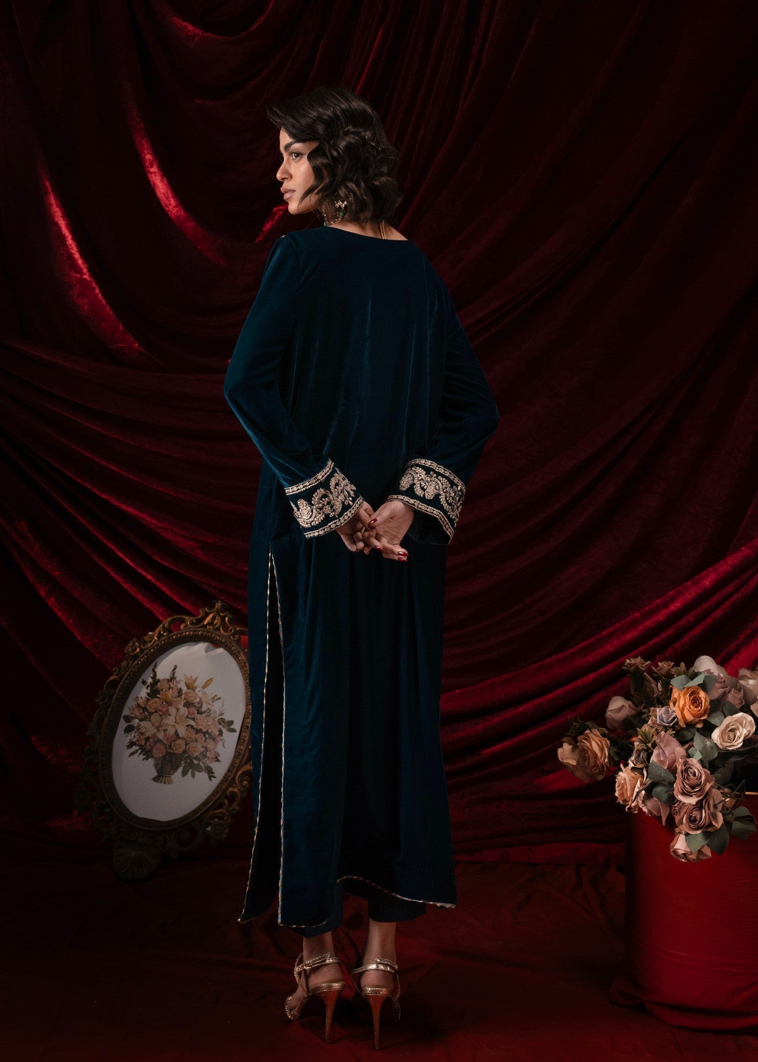 Kross Kulture 1423 VELVET LONG SHIRT Women 1pcs