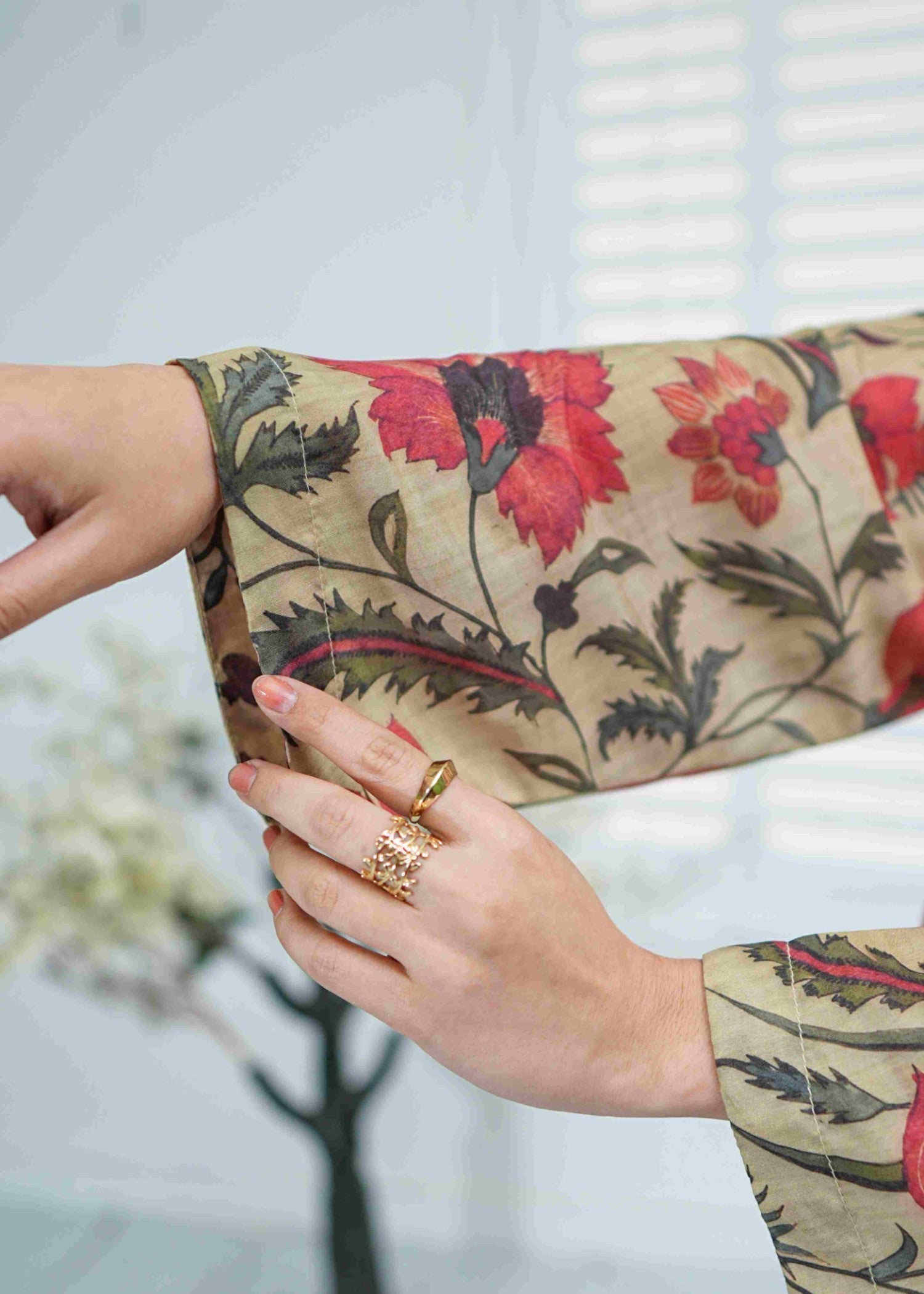 Zuruj Pret Crimson Bloom Women 2pcs