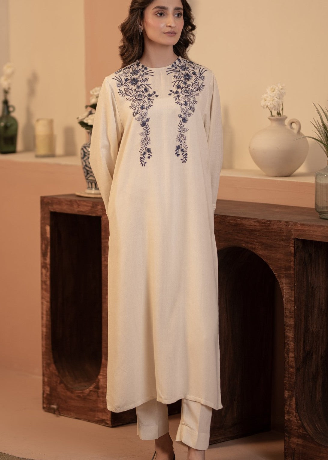 Maan Faye Women 2pcs