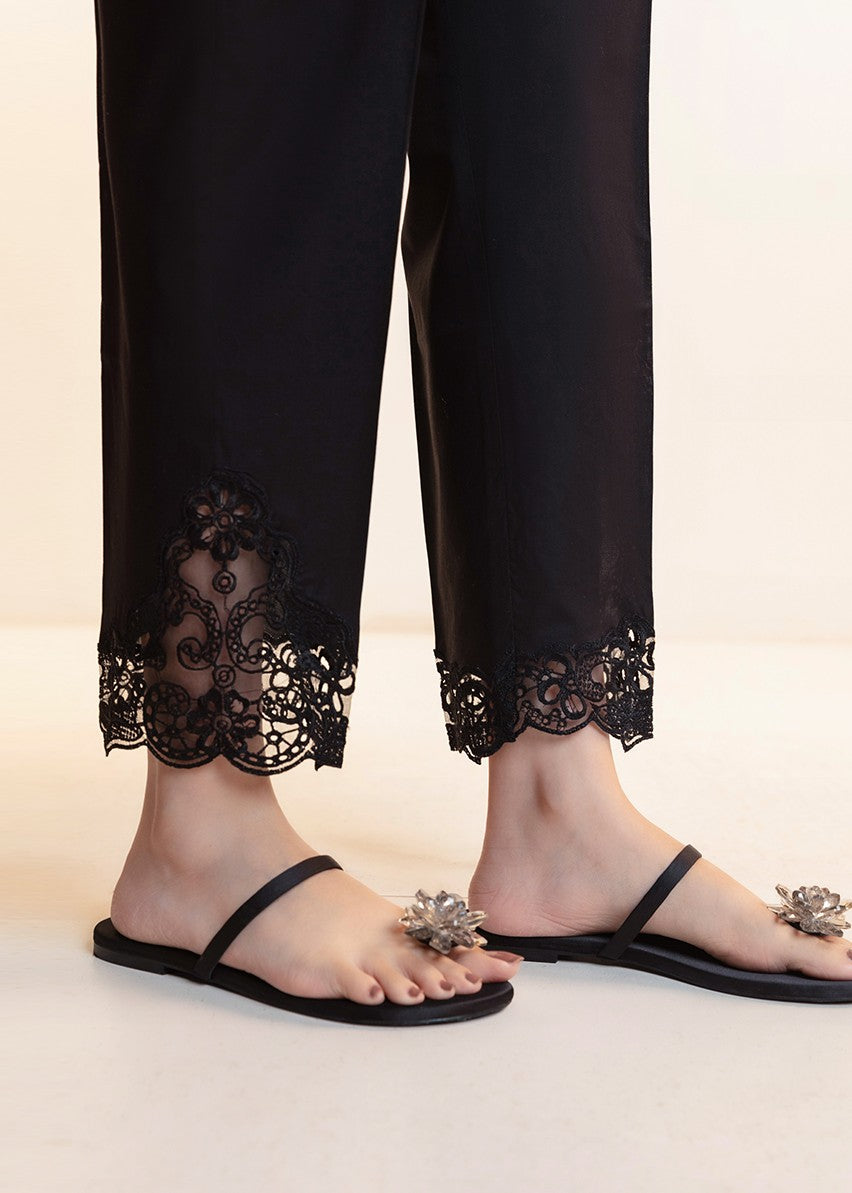 Cinq Apparel Cigarette Pants D 9248 Black Women 1pcs