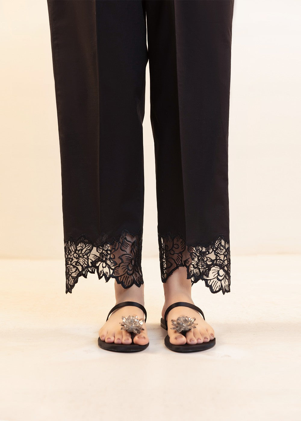 Cinq Apparel Cigarette Pants D 9250 Black Women 1pcs