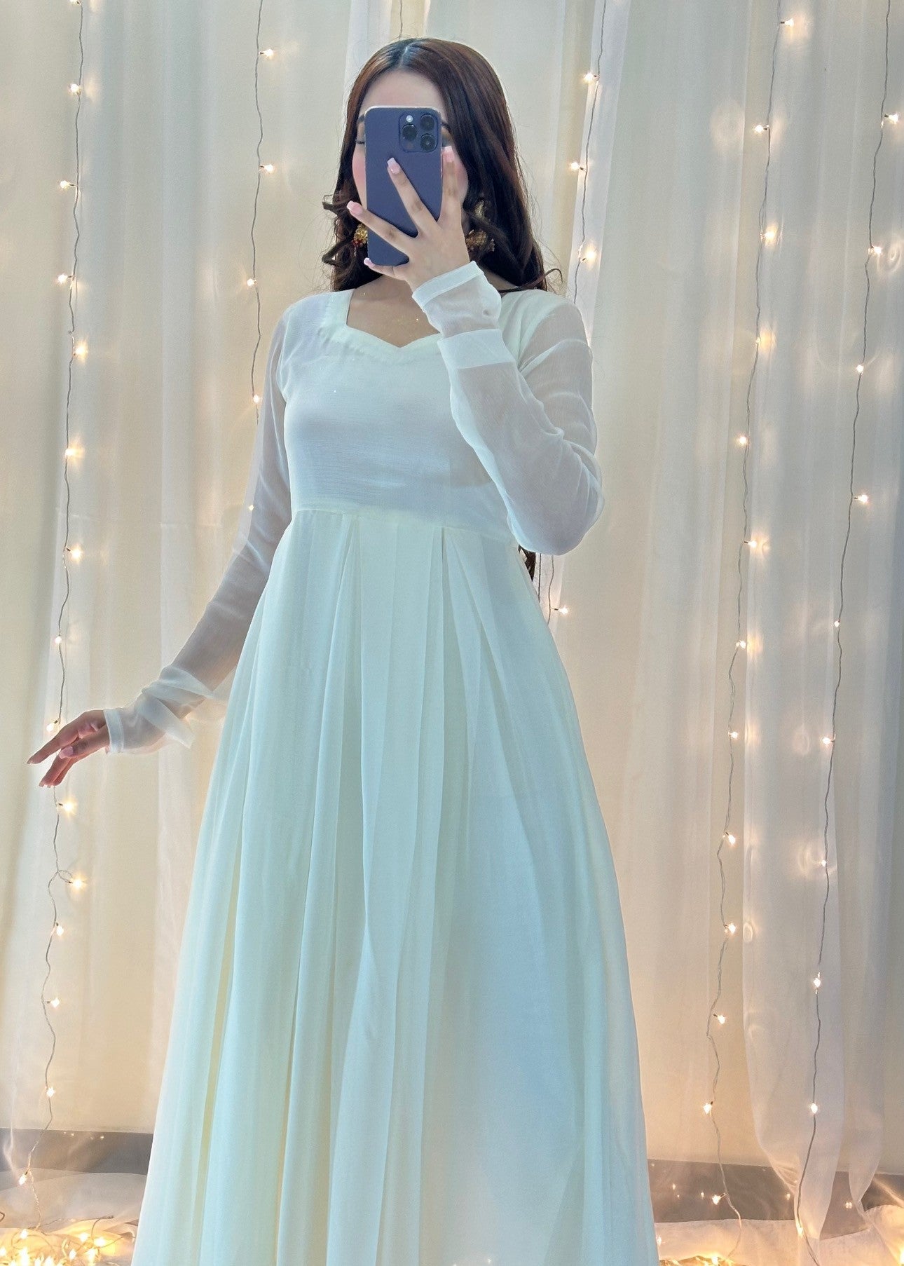 Fashion Trends 4 U Safaid Anarkali Women 3pcs